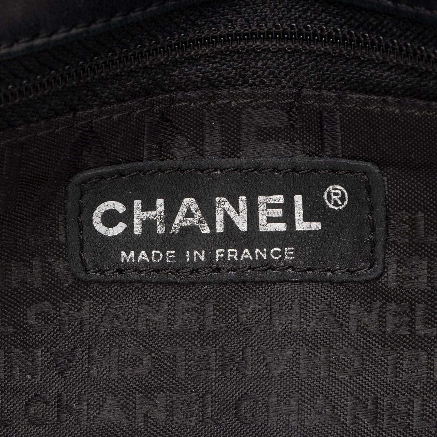 Chanel Calfskin Oversized Quilted CC Small Flap Bag (SHF-FRyV1T)