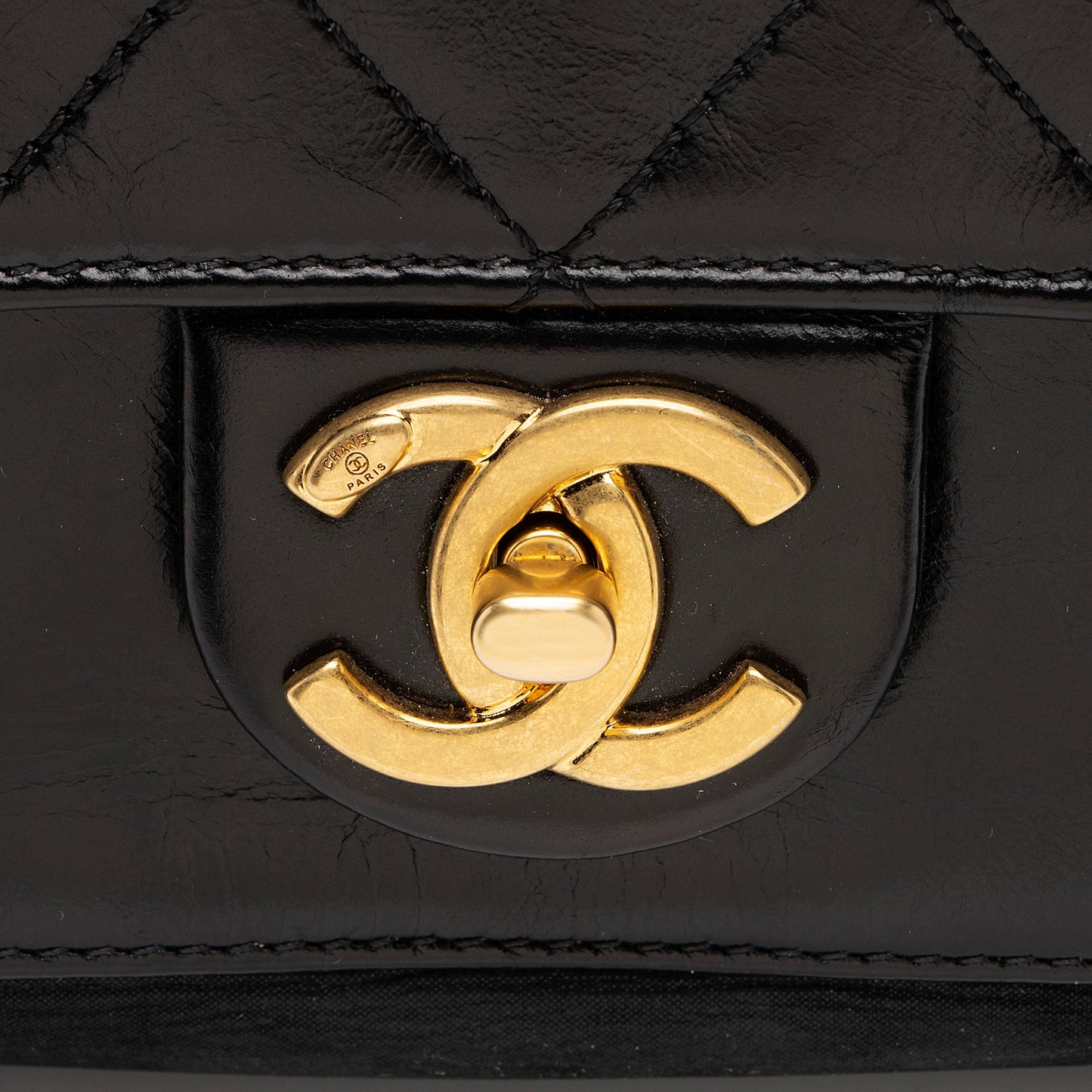 Chanel Calfskin Straight Line Small Flap Bag (SHF-6VRqD4)