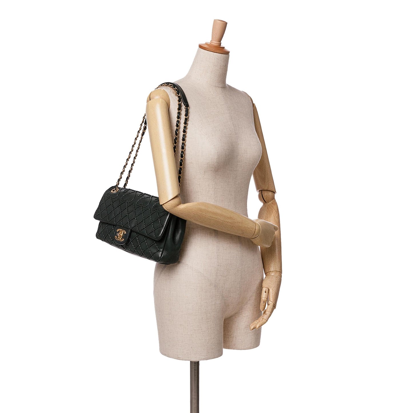 Chanel Calfskin Ultra Stitch Heart Flap (SHG-PLWR1B)