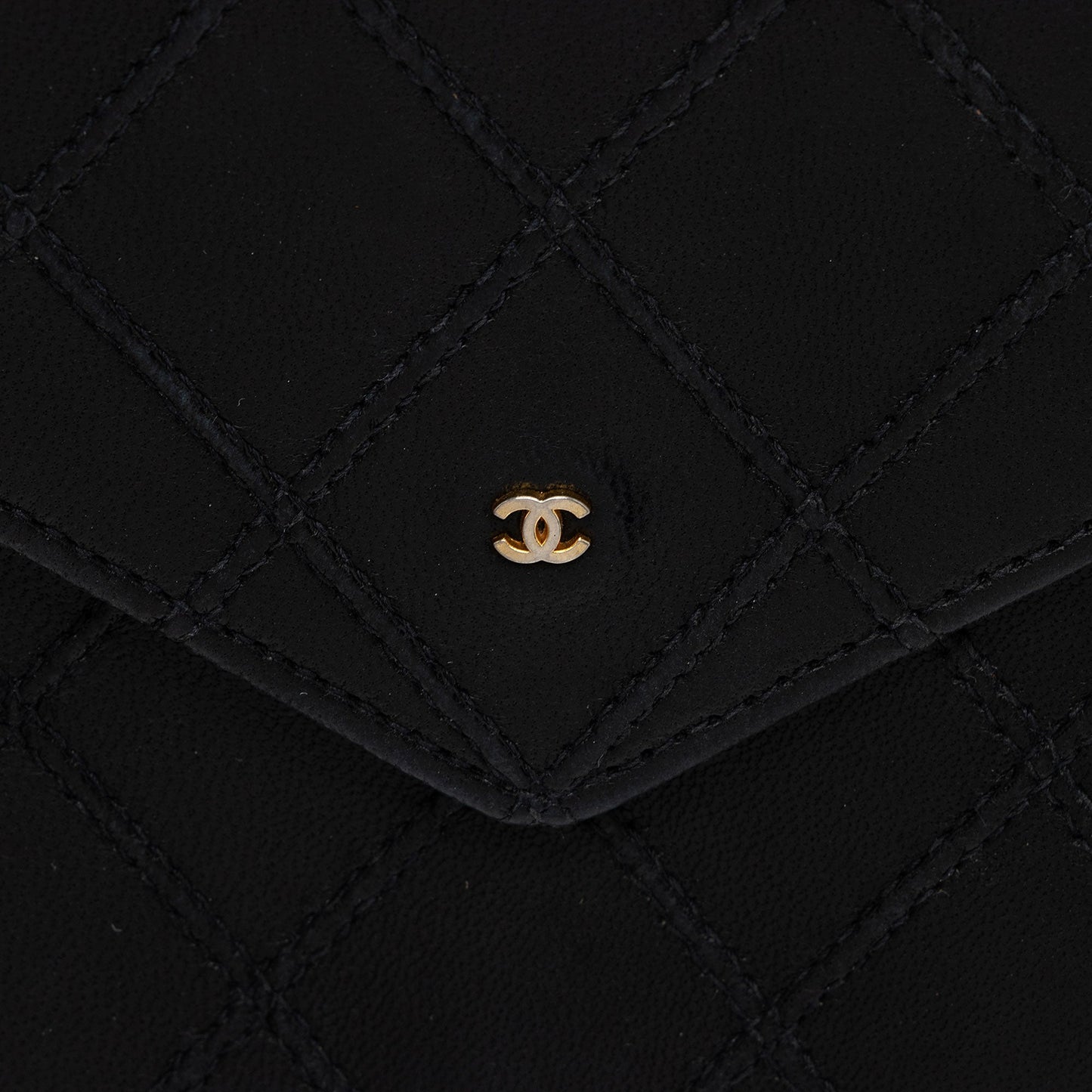 Chanel Calfskin Diamond Wild Stitch Envelope Wallet (SHF-pNxSvK)
