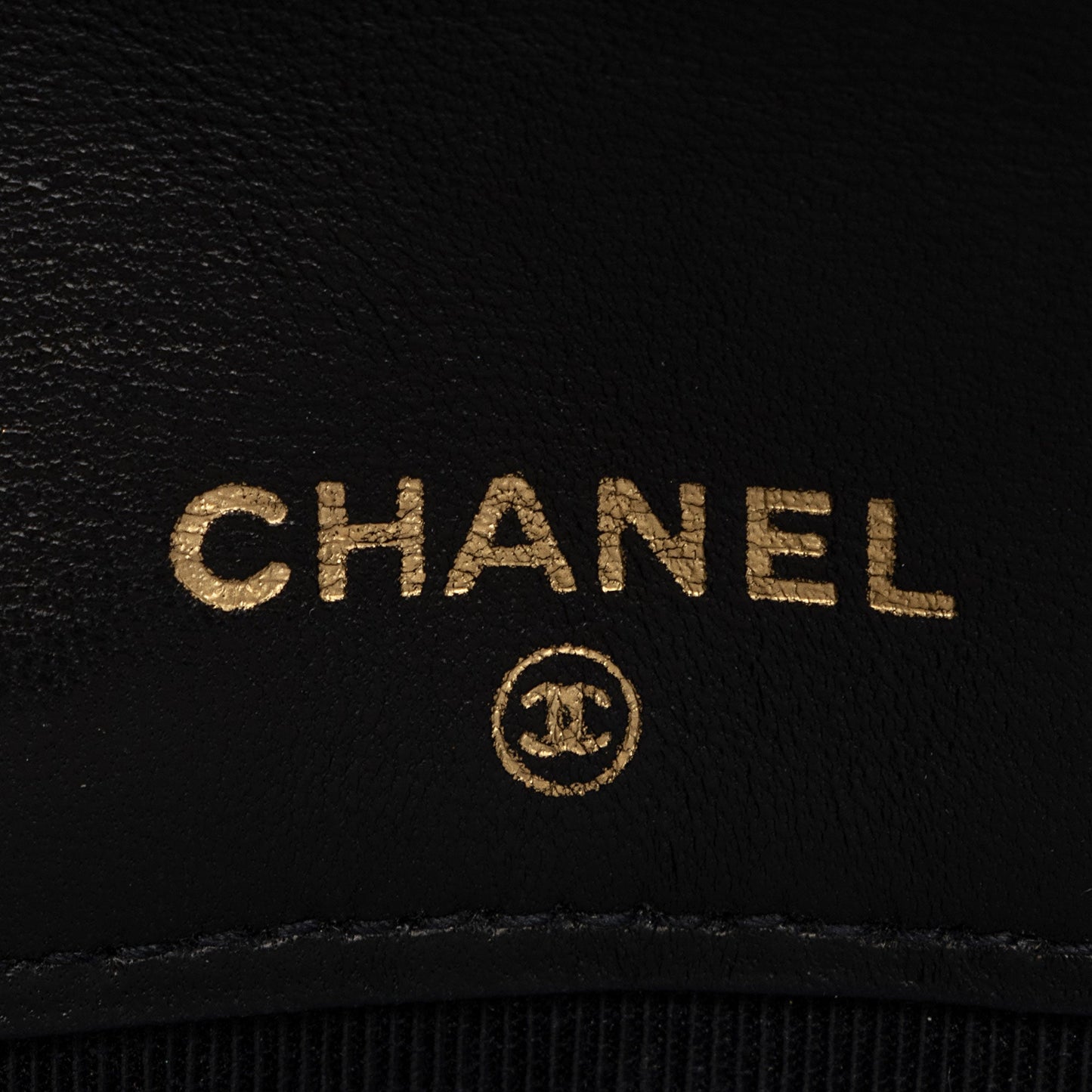 Chanel Calfskin Diamond Wild Stitch Envelope Wallet (SHF-pNxSvK)