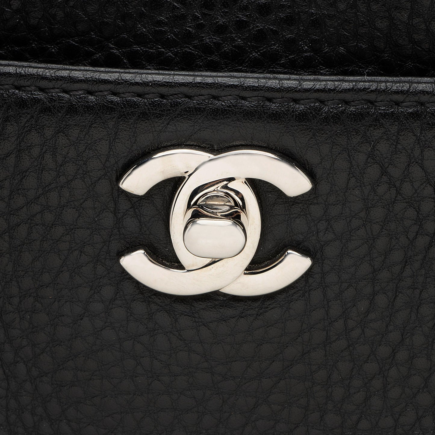 Chanel Caviar Leather Cerf Classic Executive Tote