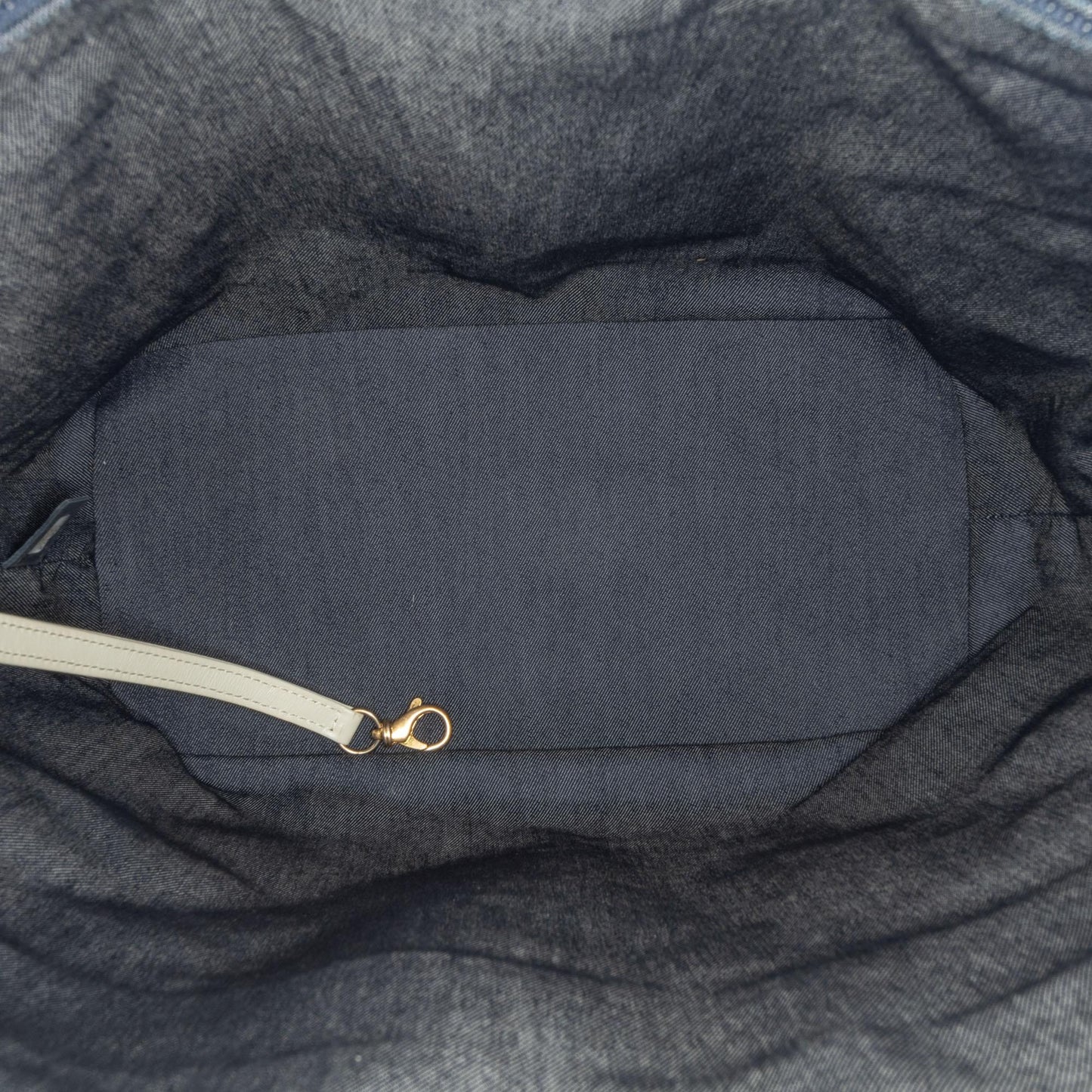 Chanel Crumpled Calfskin En Vogue Rope Satchel (SHG-YyDuG5)
