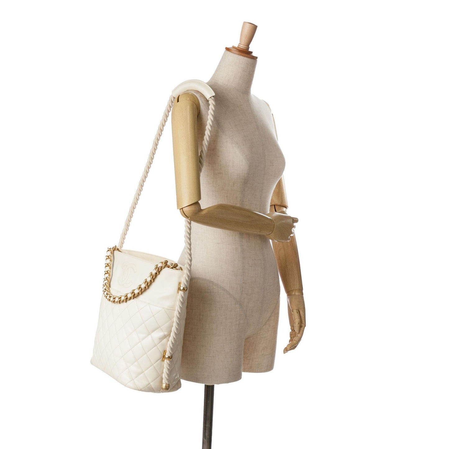 Chanel Crumpled Calfskin En Vogue Rope Satchel (SHG-YyDuG5)