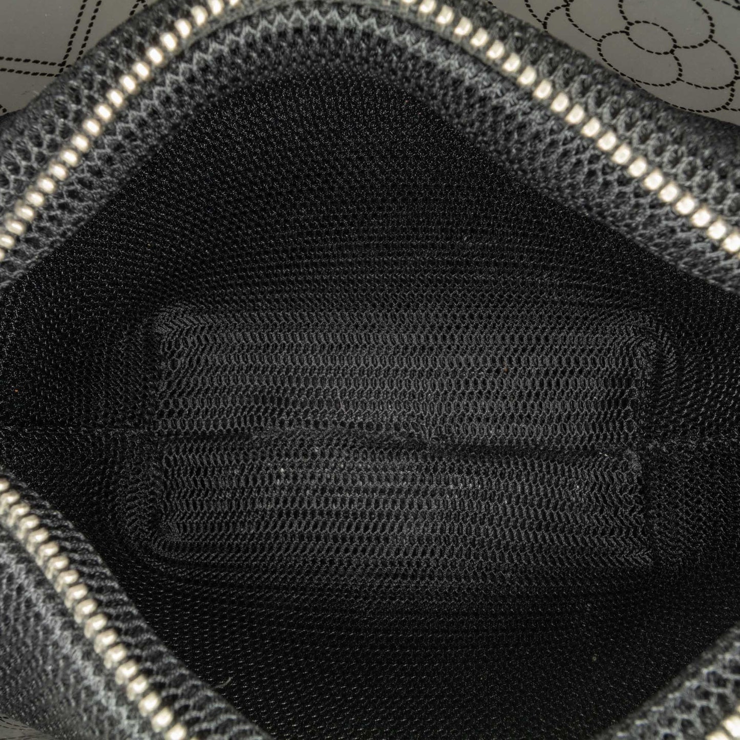 Chanel Crumpled Calfskin PVC Camellia Bucket (SHG-i0Pshh)