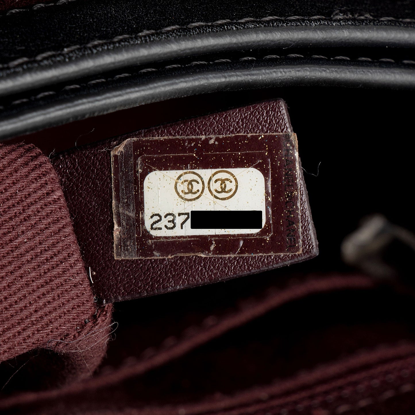 Chanel Grained Calfskin Executive Mini Shopper Tote (SHF-sRxeUb)