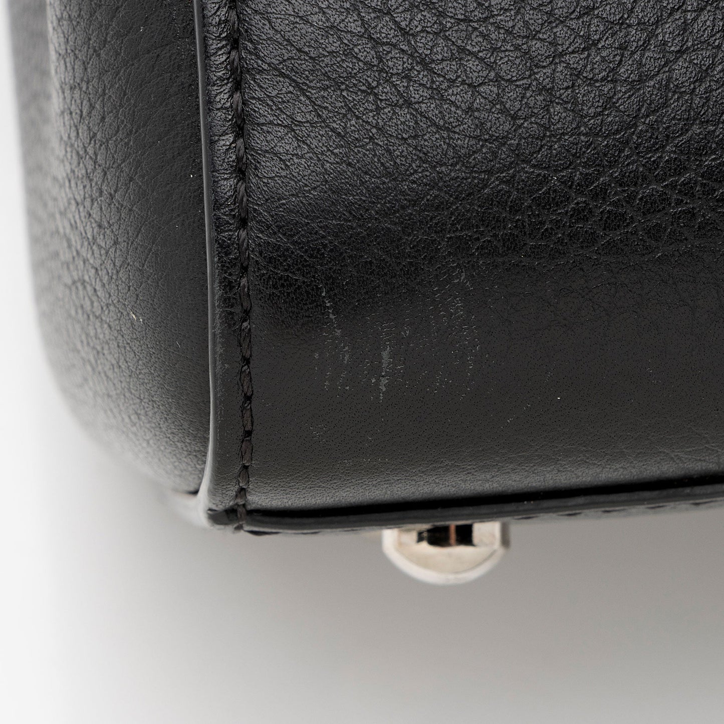 Chanel Grained Calfskin Executive Mini Shopper Tote (SHF-sRxeUb)