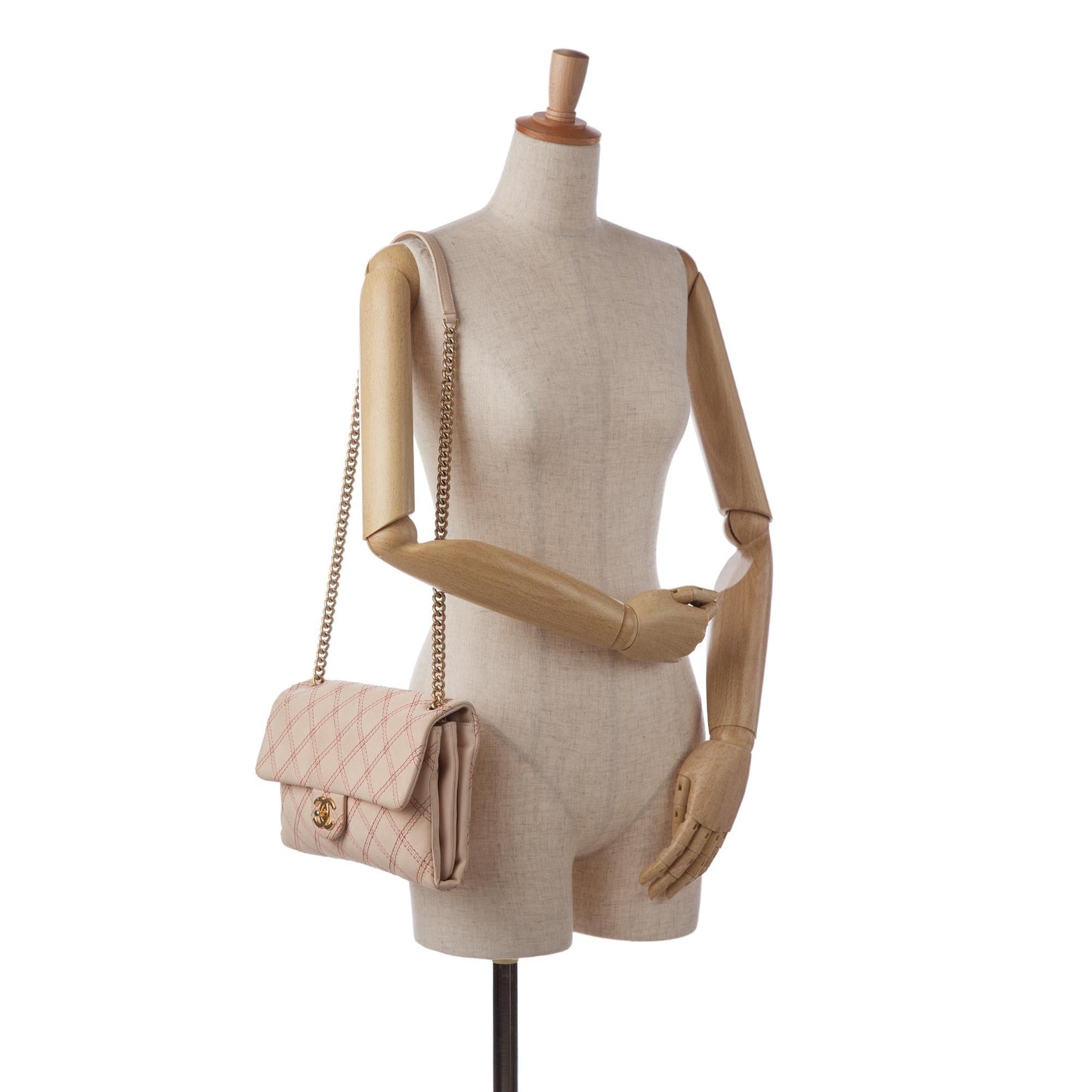 Chanel Jumbo Quilted Calfskin Triple Stitched Flap (SHG-F4DDBD)