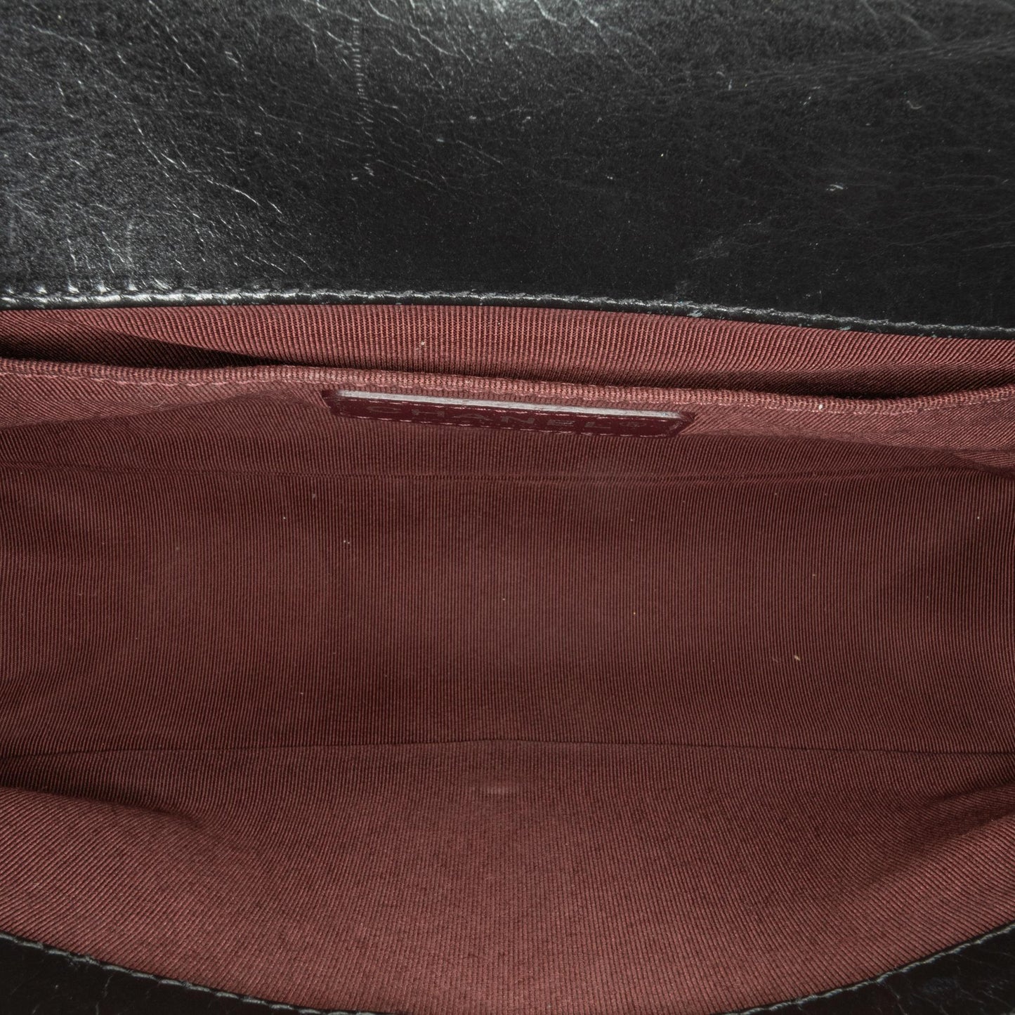 Chanel Medium Glazed Calfskin Chain Around Boy Flap (SHG-DFQBG5)