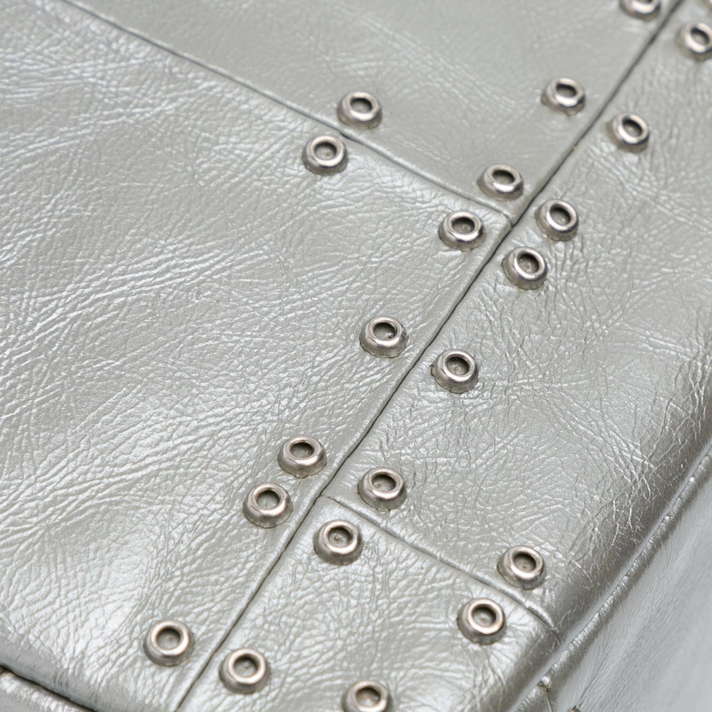 Chanel Medium Glazed Calfskin Grommet Embellished Airline Double Flap (SHG-3ngMjI)