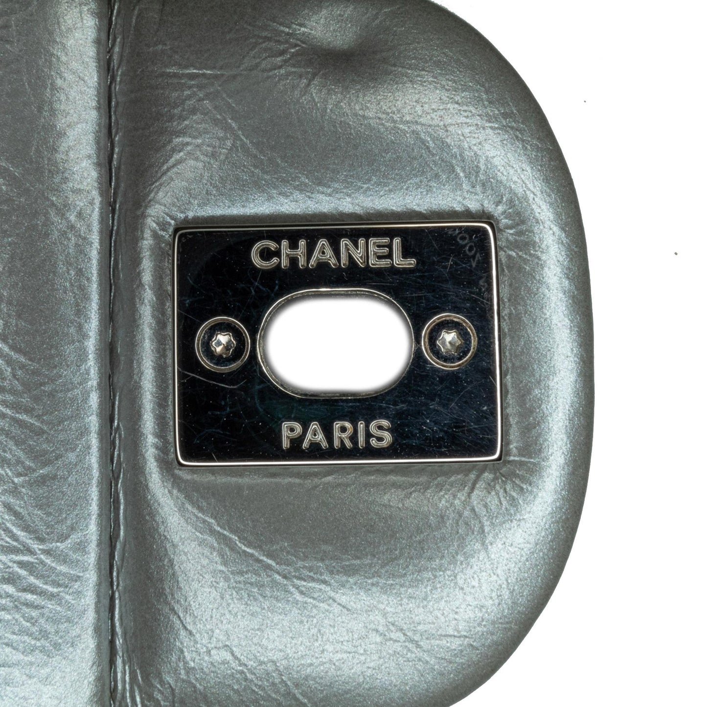 Chanel Medium Glazed Calfskin Grommet Embellished Airline Double Flap (SHG-fbozO4)