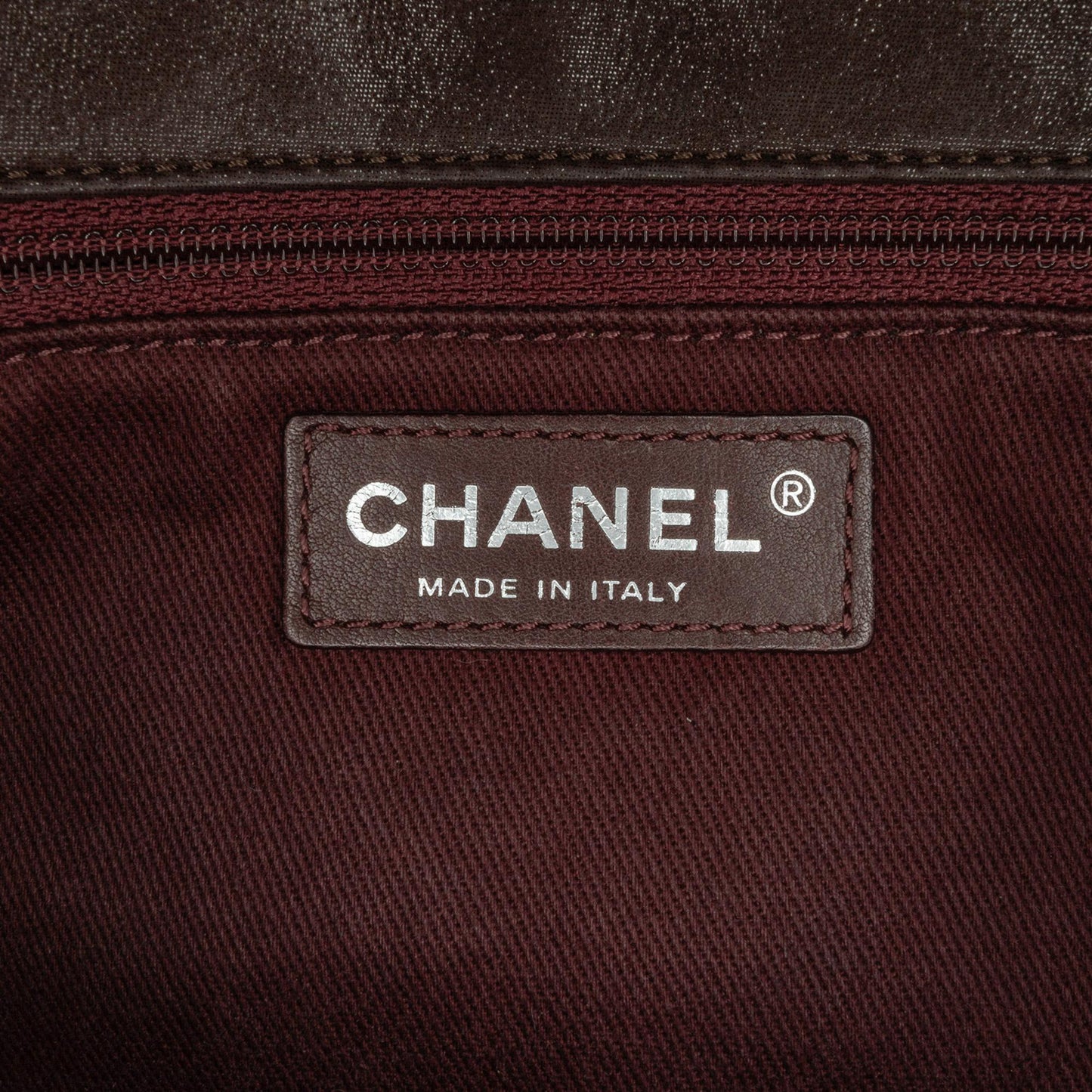 Chanel Medium Iridescent Calfskin In The Mix Flap (SHG-6KToLL)