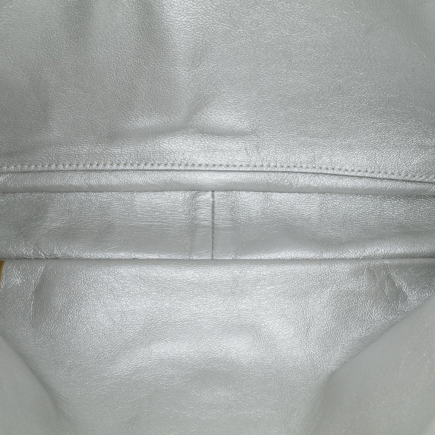 Chanel Metallic Calfskin Reissue 2.55 Flap 226
