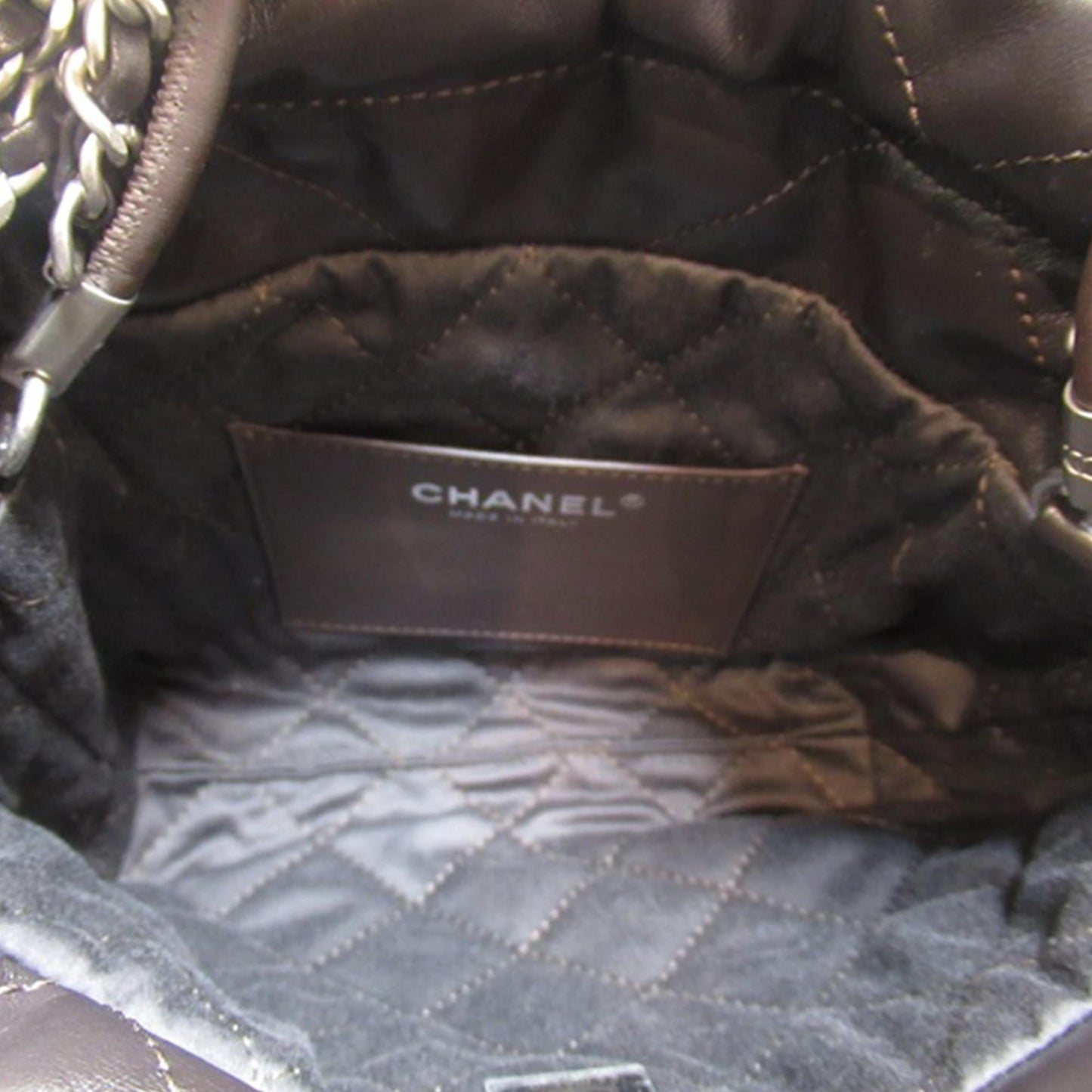 Chanel Mini Calfskin 22 Satchel (SHG-6zESvW)