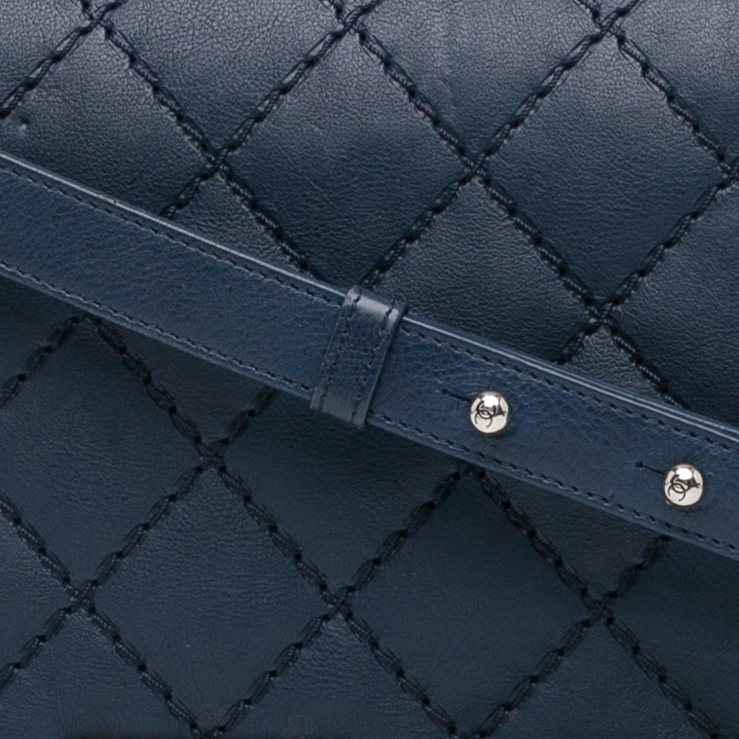 Chanel New Medium Calfskin Double Stitch Boy Flap (SHG-LubuFw)