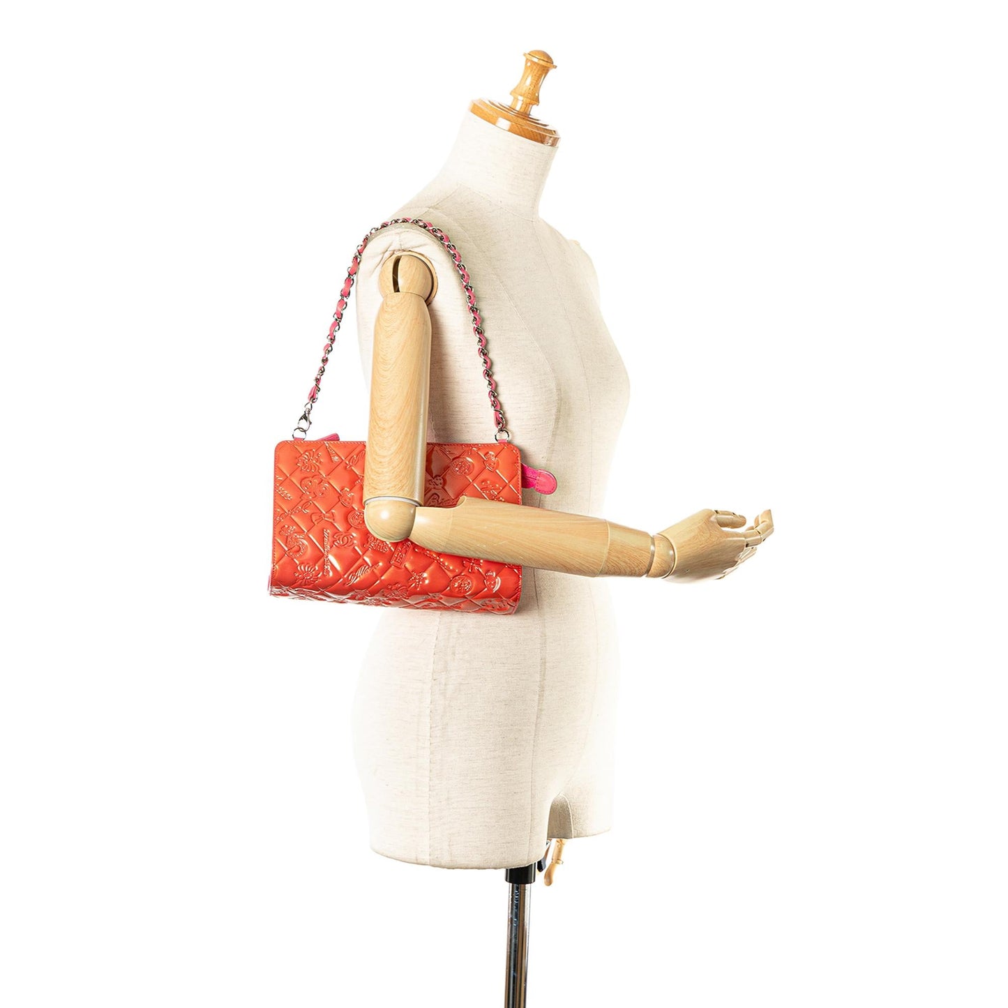 Chanel Patent Calfskin Lucky Symbols Shoulder Bag (SHG-ZPRkza)