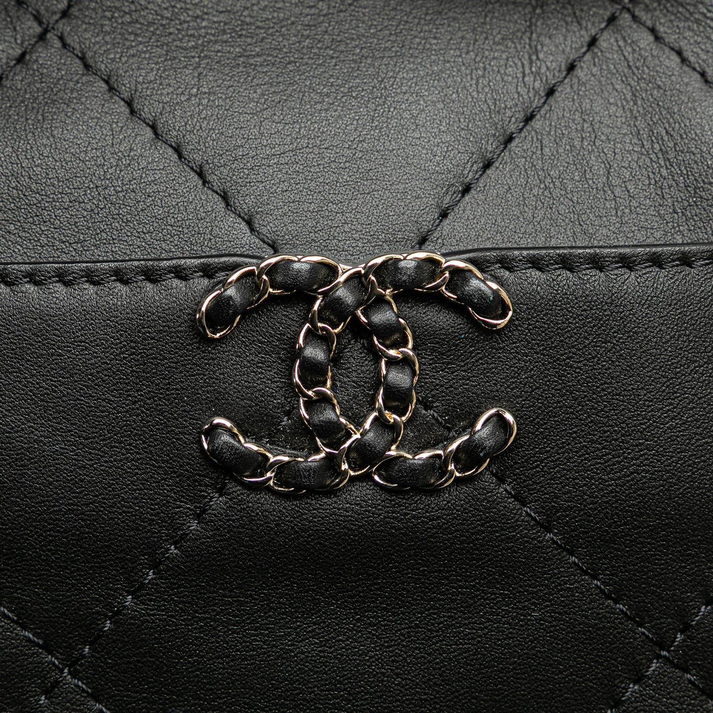 Chanel Quilted Calfskin Chain Flat Shoulder Bag