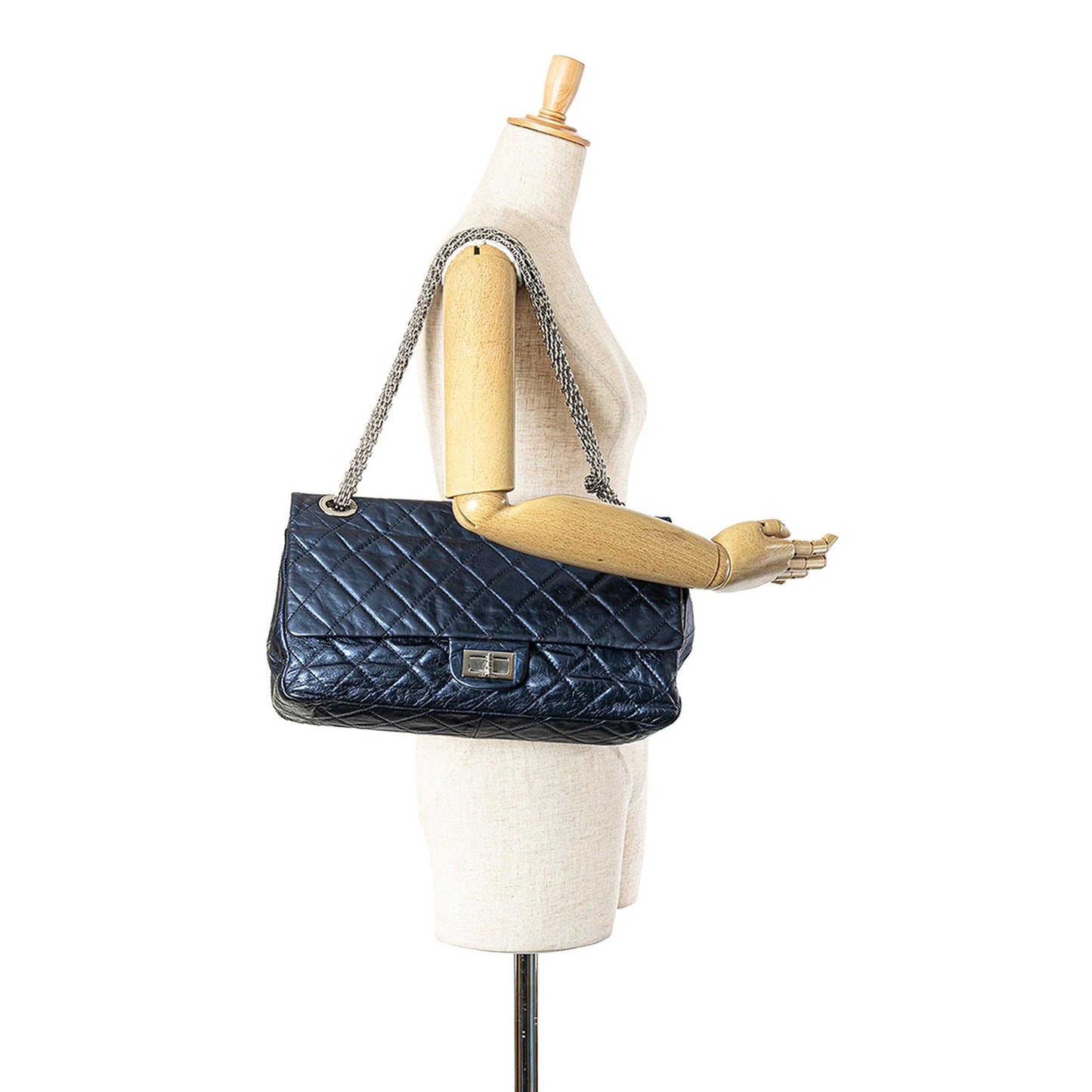 Chanel Reissue 2.55 Aged Metallic Calfskin Flap 226