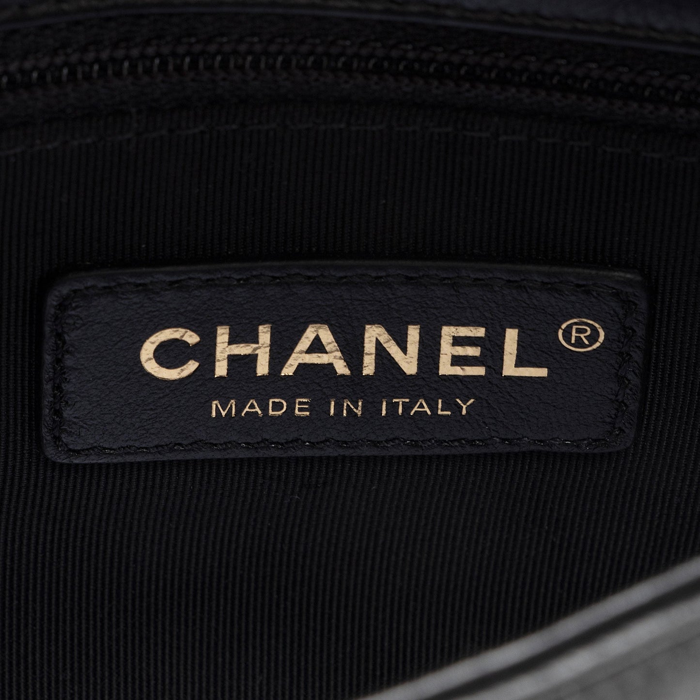 Chanel Calfskin Quilted Carry With Chic Flap Waist Bag (SHF-zM1SNQ)