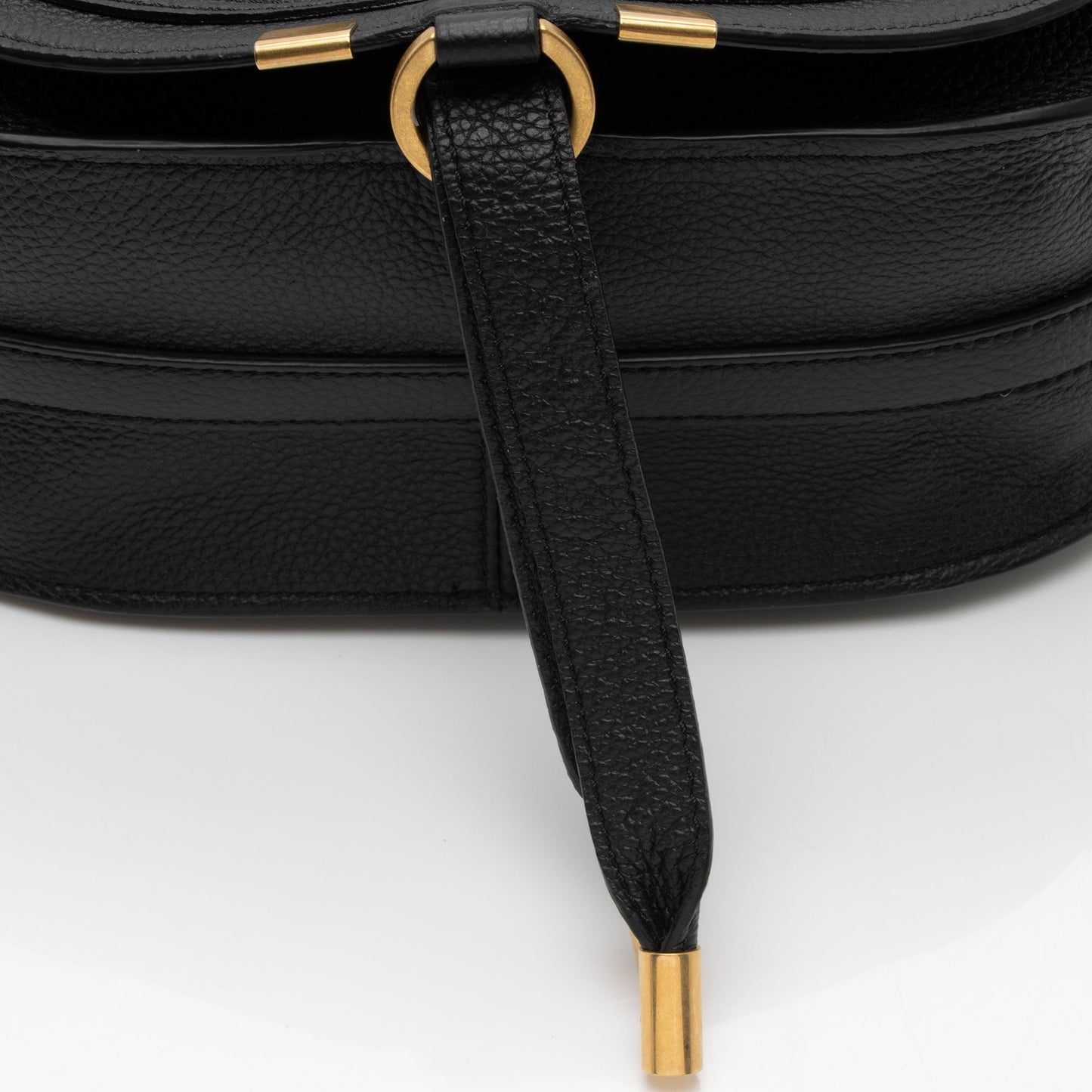Chloe Calfskin Marcie Medium Crossbody (SHF-sUrn9Z)
