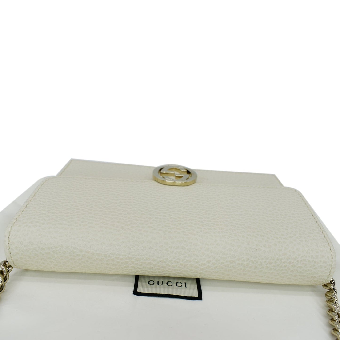 GUCCI GG Interlocking Pebbled Leather Crossbody Bag White 615523