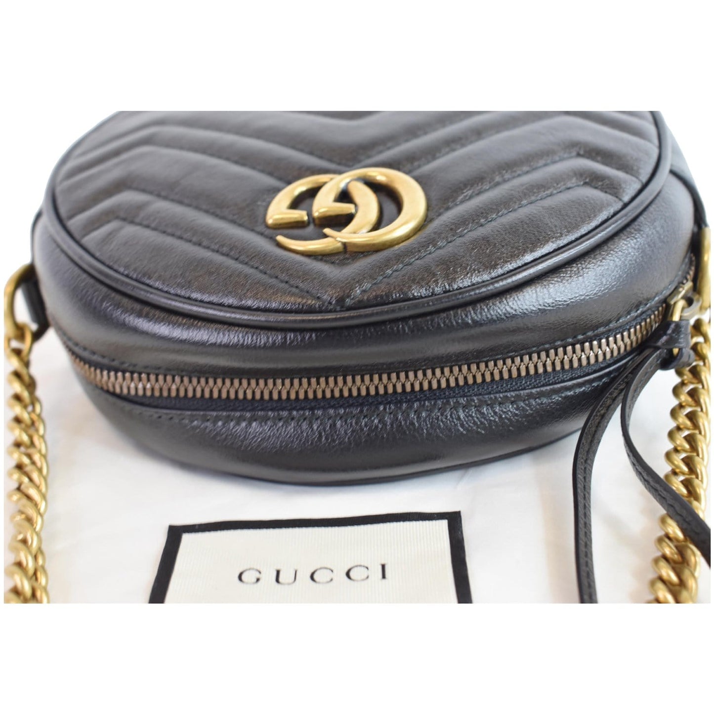 GUCCI GG Marmont Mini Round Leather Crossbody Bag Black 550154