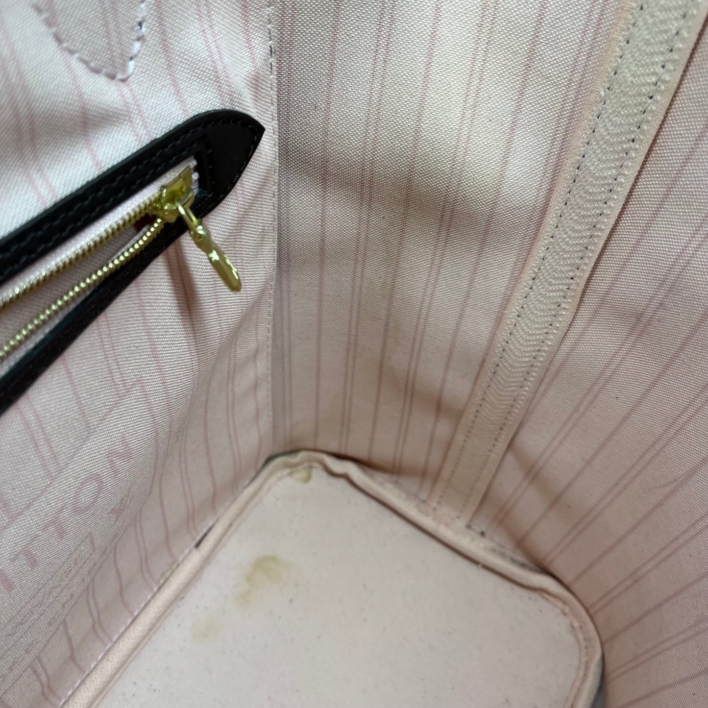 LOUIS VUITTON Neverfull MM Damier Ebene Tote
