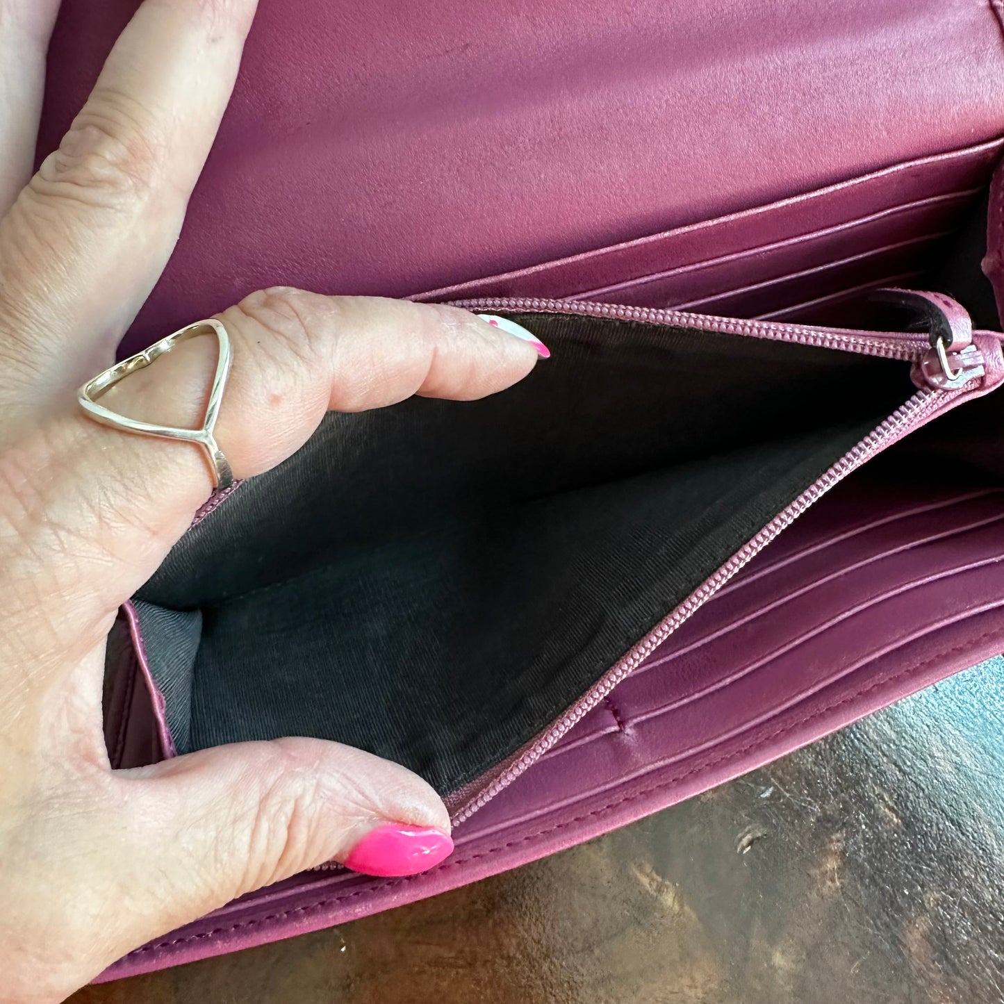 The Junco Wallet/Crossbody -Orvis bags GG in Purple