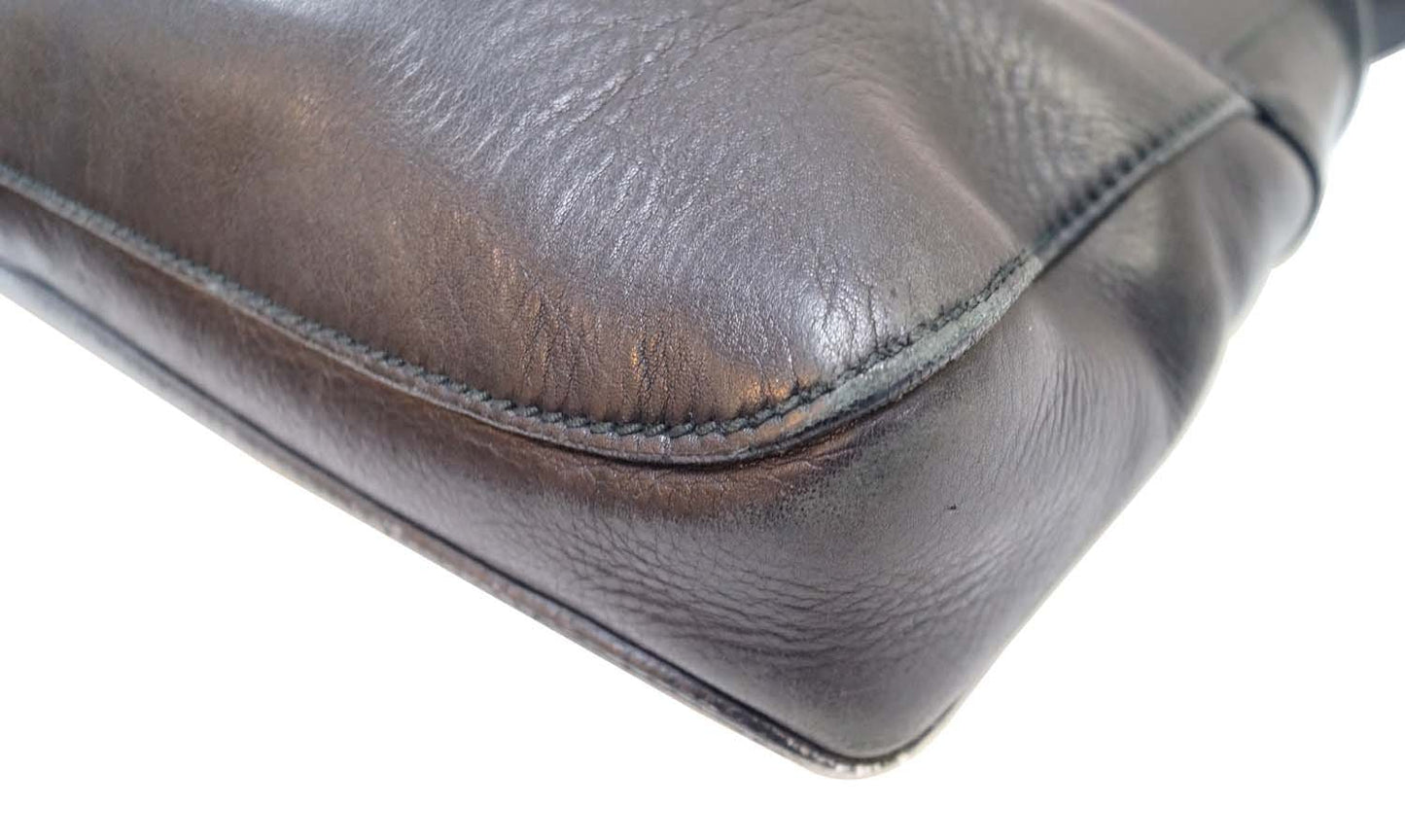 GUCCI Black Leather Horsebit Shoulder Bag 101975