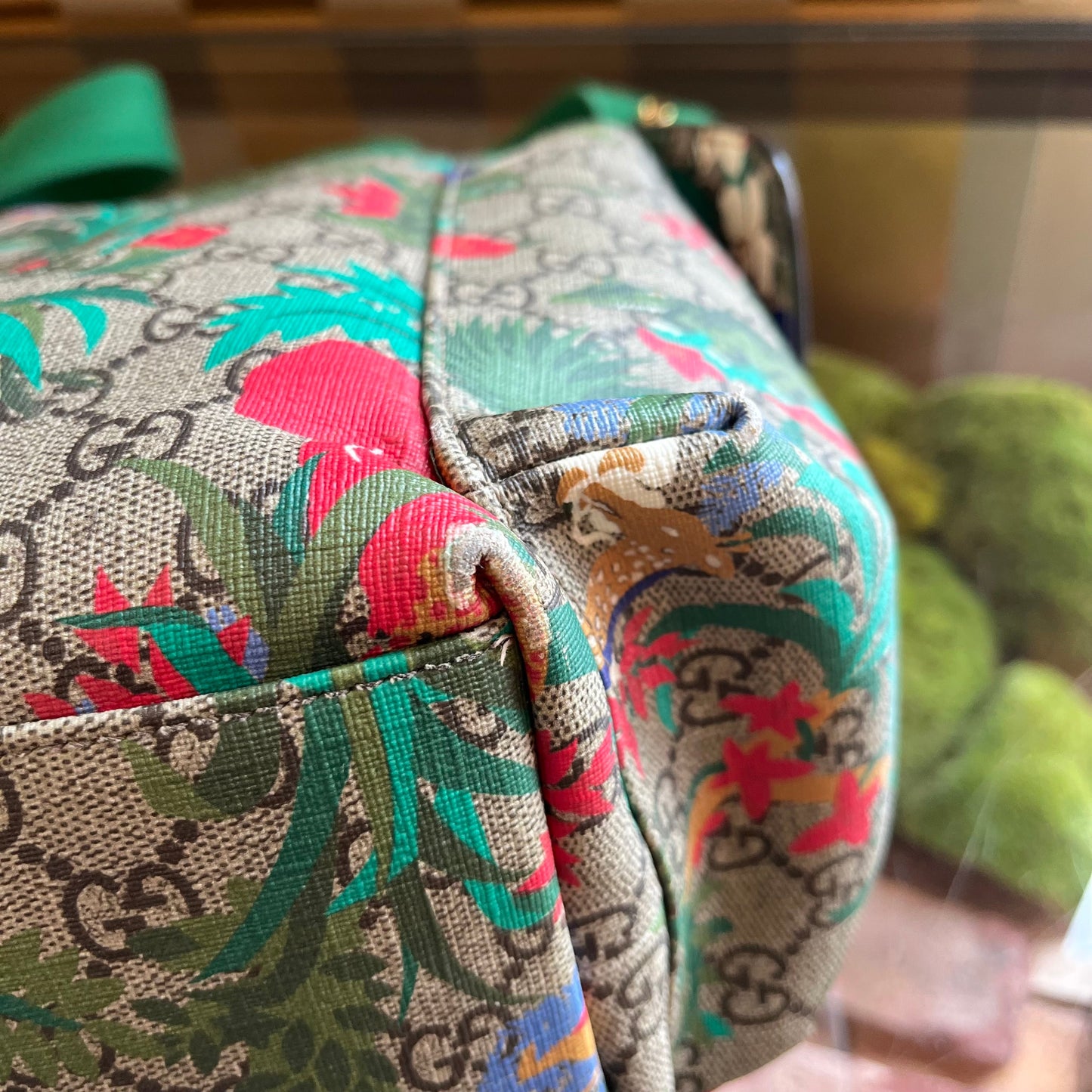 GUCCI GG Supreme Monogram Jungle Green Diaper Bag