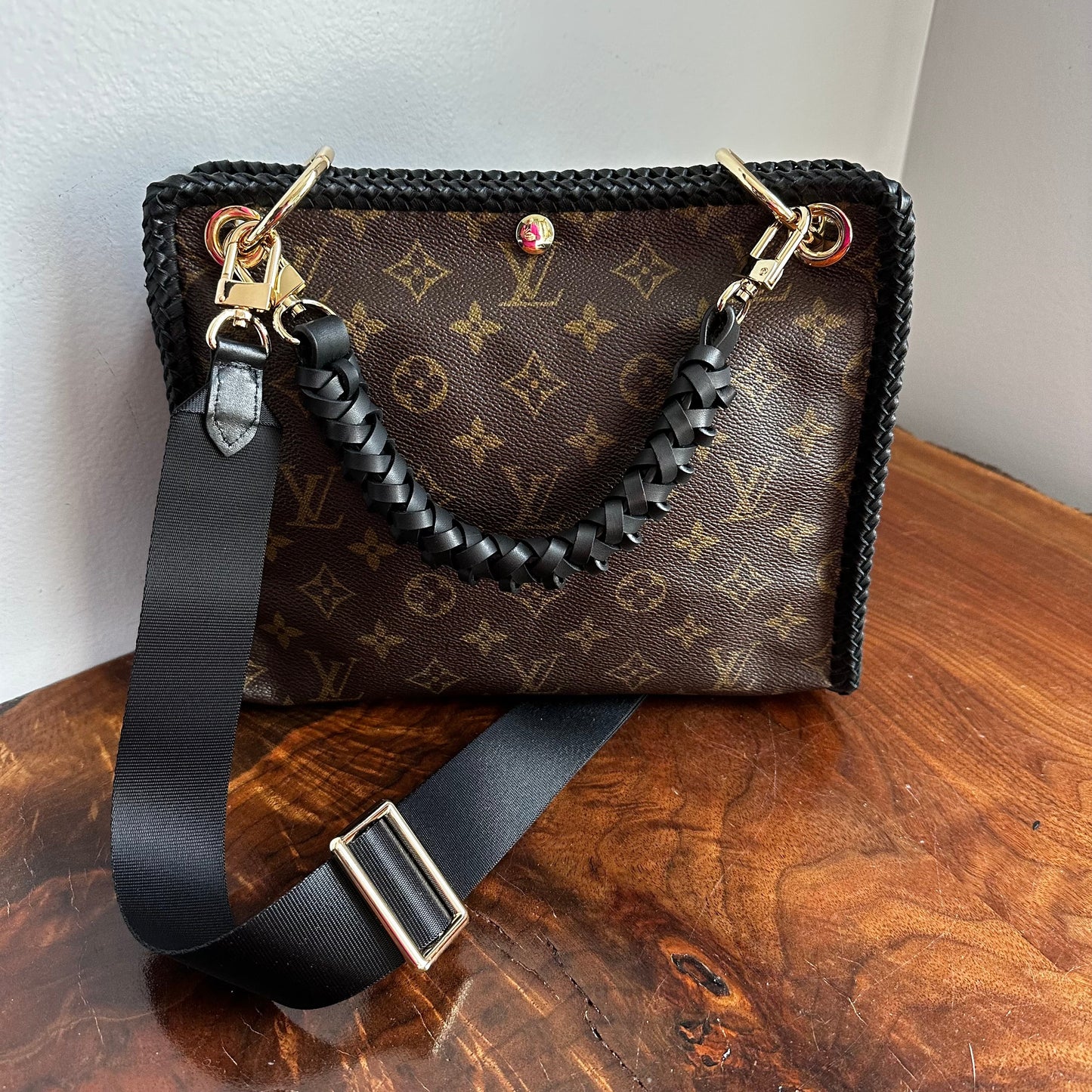 The Swan Crossbody -Orvis bags LV Monogram in Black