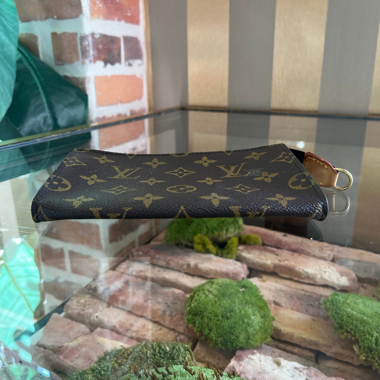 LOUIS VUITTON Vintage LV Monogram Petite Pouch