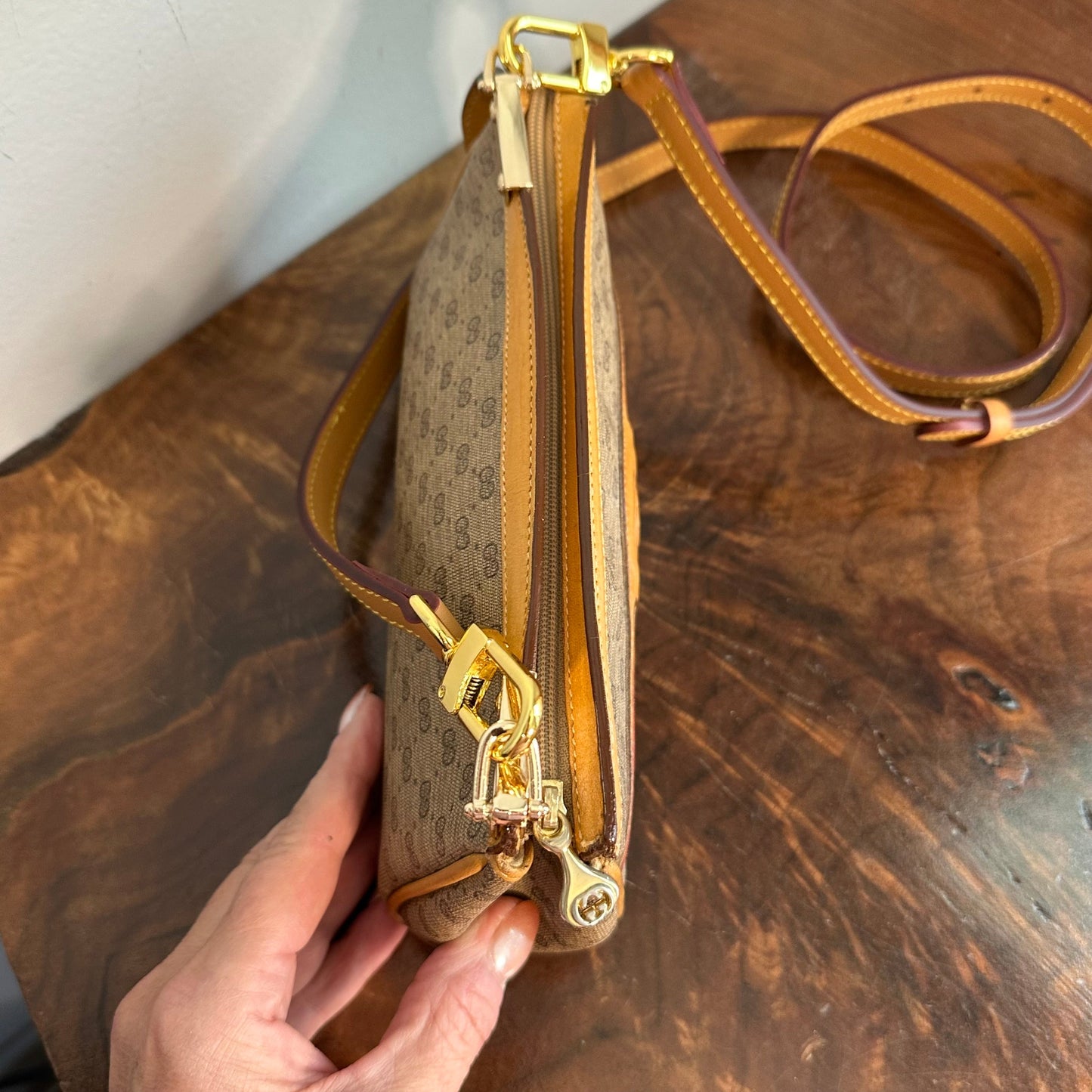 The Junco Crossbody -Orvis bags Micro GG Gucci Bag