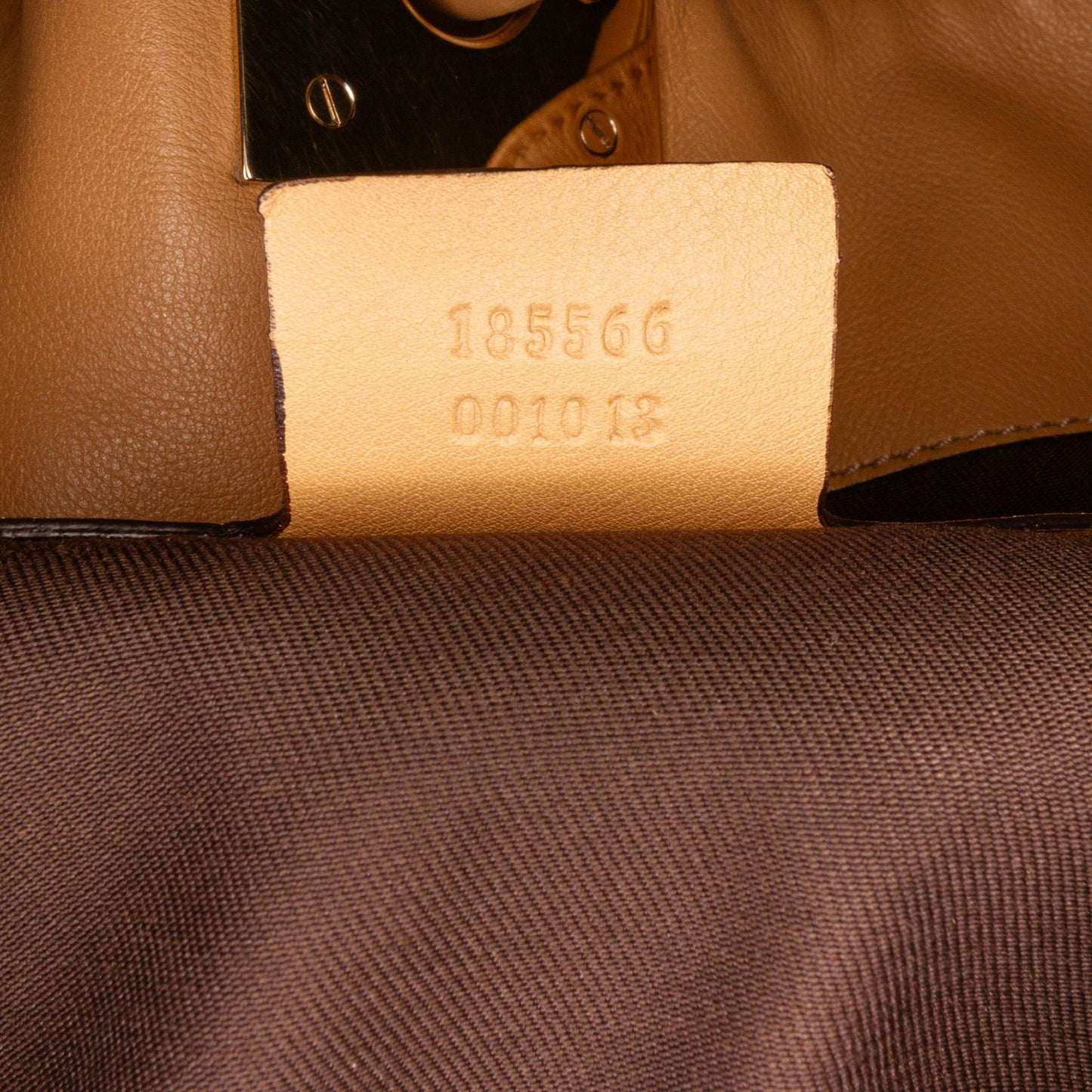 Gucci Bamboo GG Canvas Indy Hobo Bag (SHG-XsNWx4)