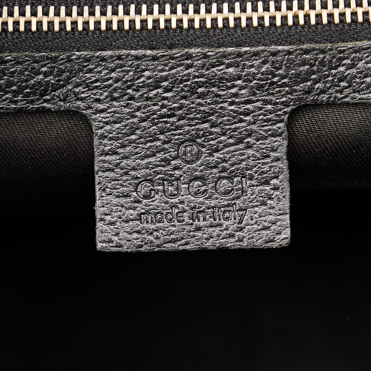 Gucci Charmy GG Canvas Shoulder Bag (SHG-26kHzx)