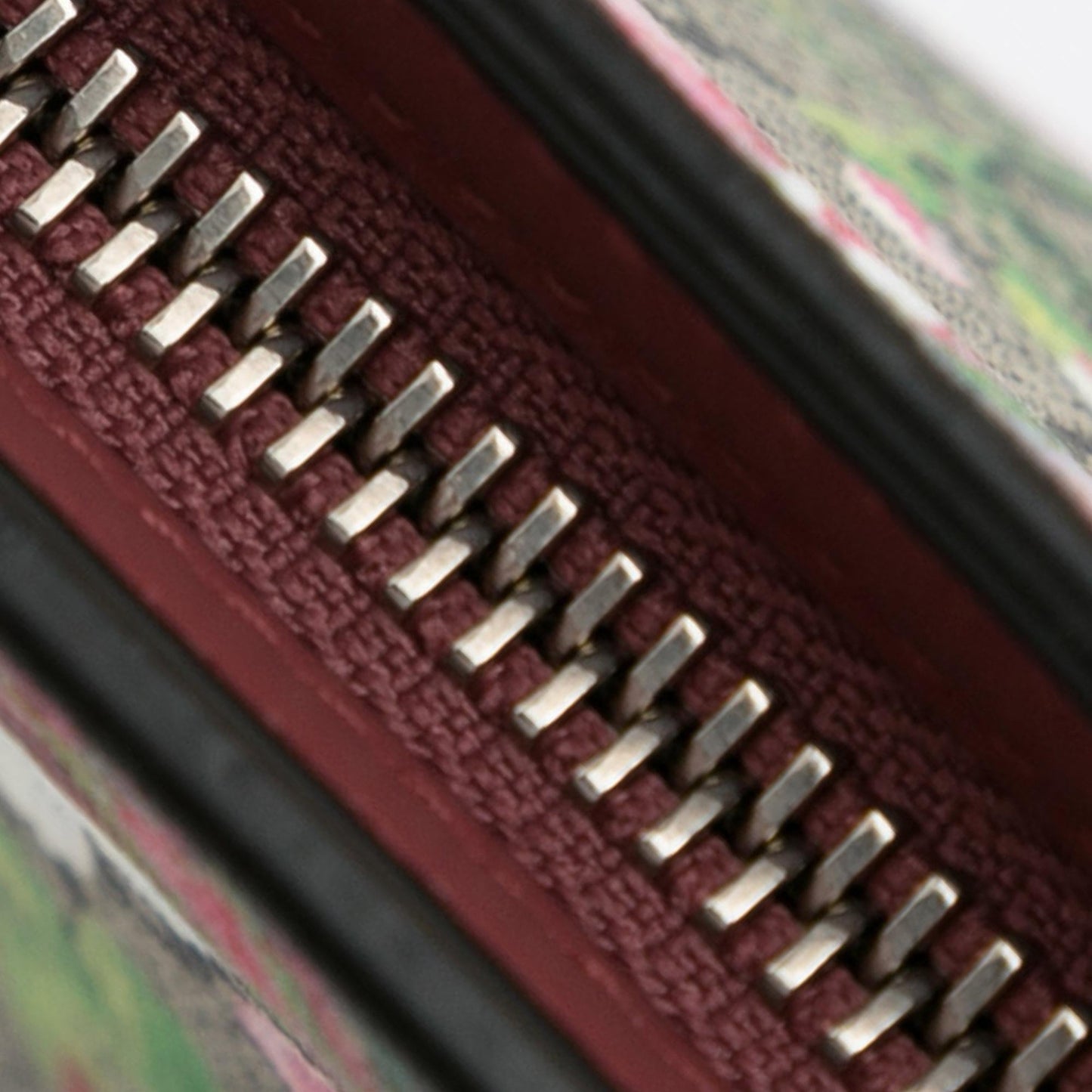 Gucci GG Blooms Clutch (SHG-spvfpF)