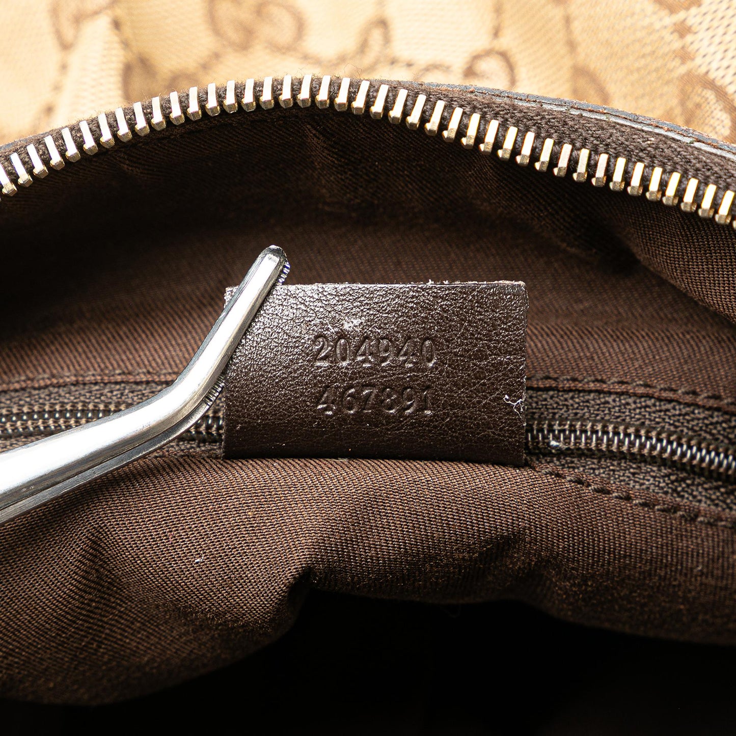 Gucci GG Canvas Abbey D Ring Crossbody