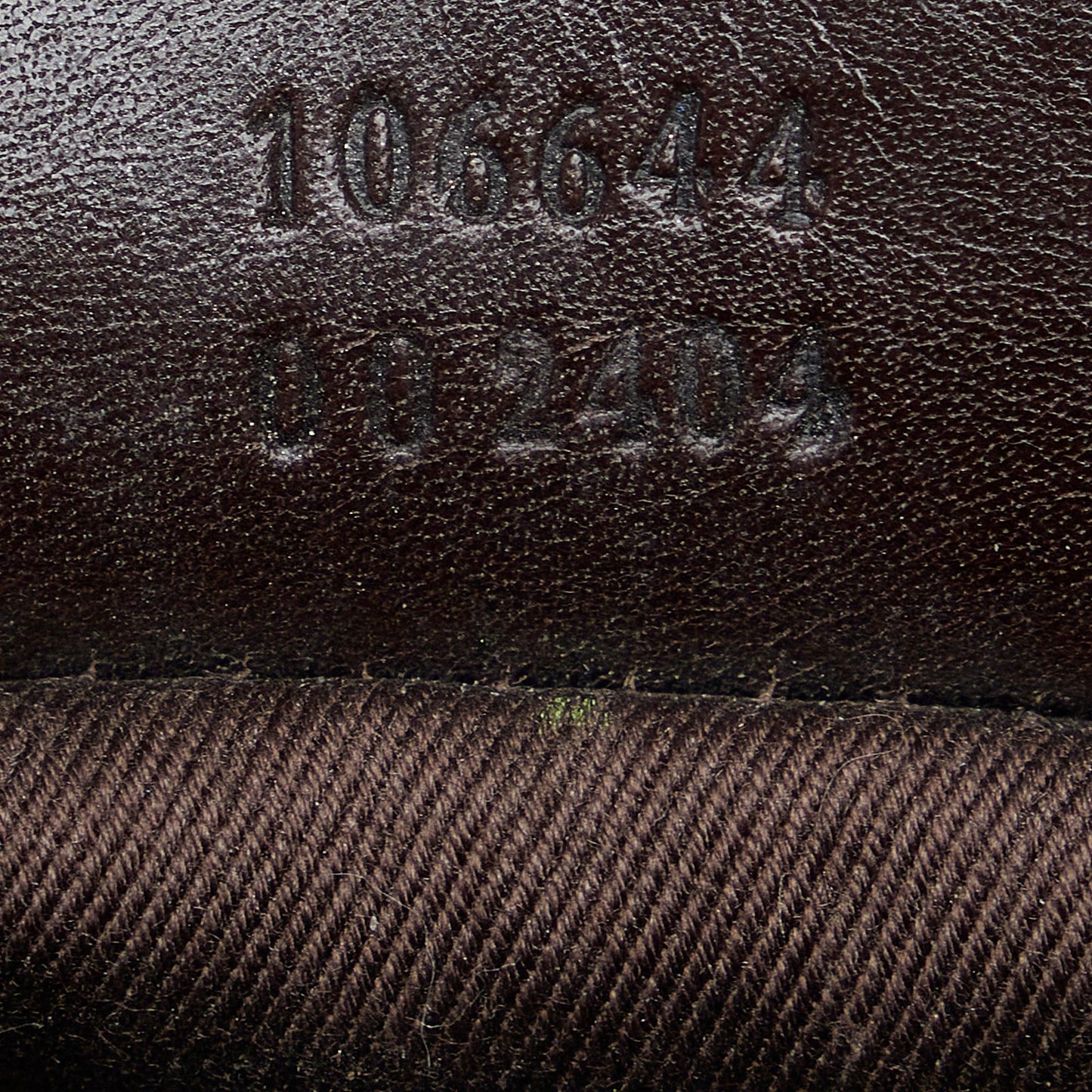 Gucci GG Canvas Baguette (SHG-LwbSCX)