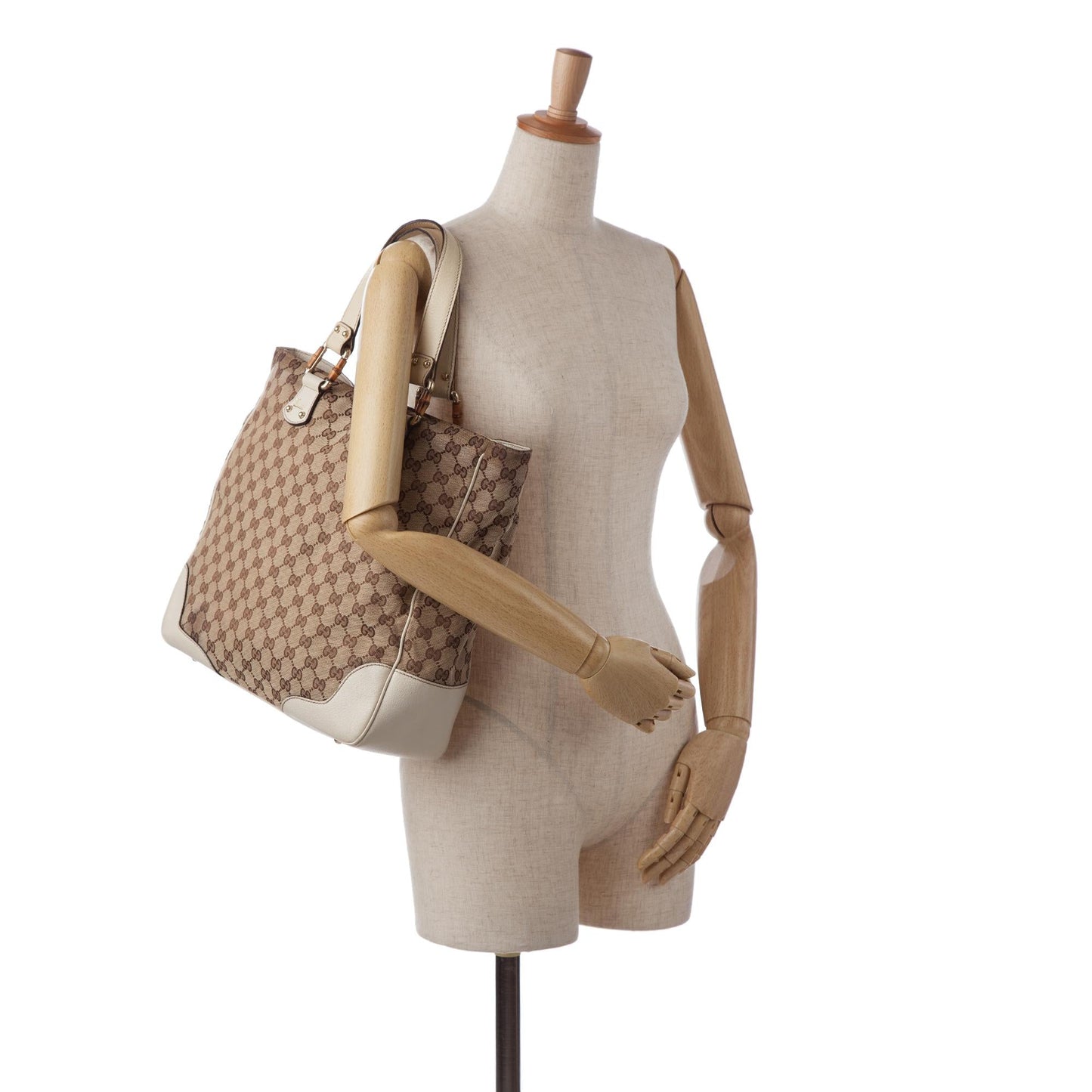 Gucci GG Canvas Bamboo Tote Bag (SHG-J7IVAF)