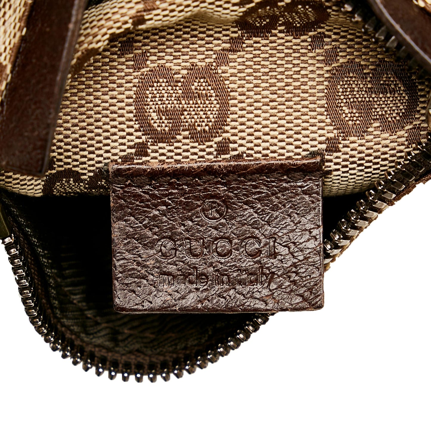 Gucci GG Canvas Belt Bag (SHG-AkhJj0)
