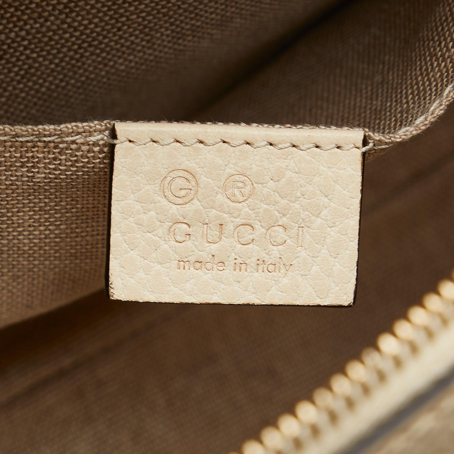 Gucci GG Canvas Bree Crossbody Bag (SHG-76hE2P)