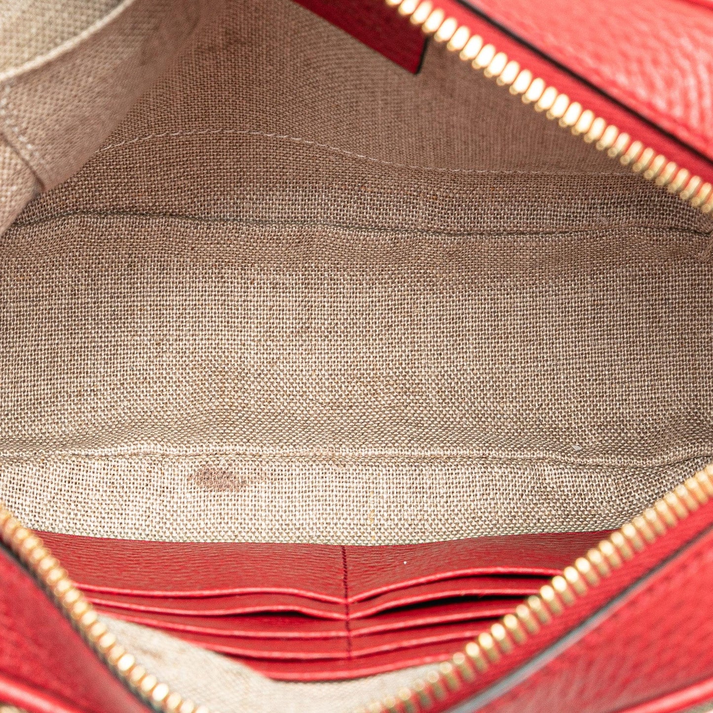 Gucci GG Canvas Bree Crossbody (SHG-dZwGU2)