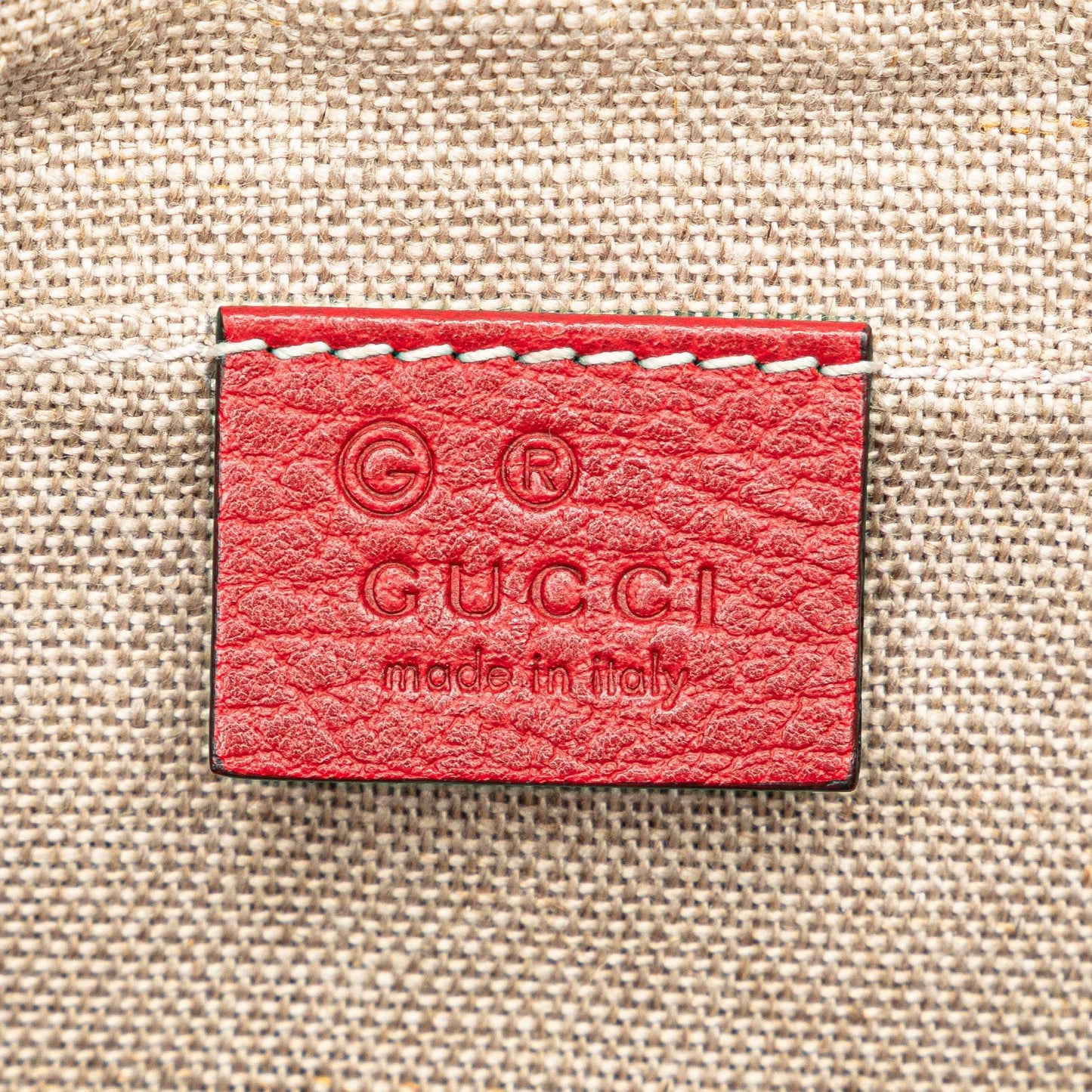 Gucci GG Canvas Bree Crossbody (SHG-dZwGU2)