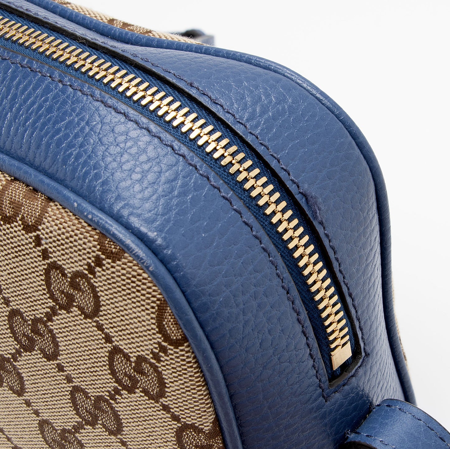 Gucci GG Canvas Bree Mini Messenger Bag (SHF-D3ynGR)