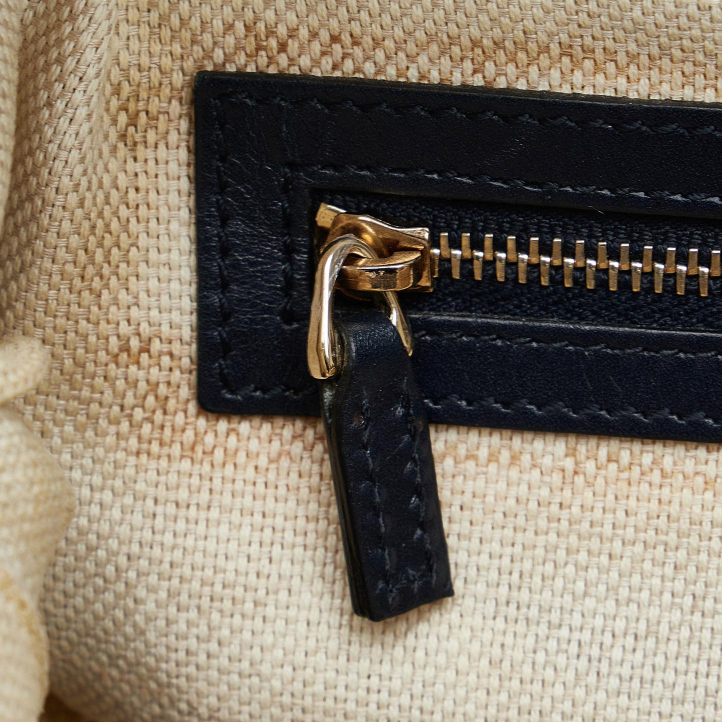 Gucci GG Canvas Brick Lane Satchel (SHG-564Kbq)