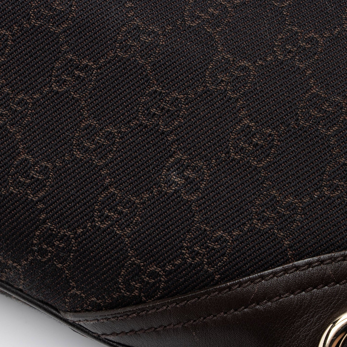 Gucci GG Canvas Britt Medium Hobo (SHF-nj2RBV)