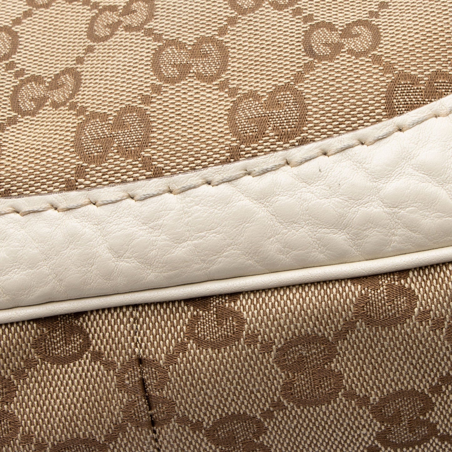 Gucci GG Canvas Charlotte Shoulder Bag (SHF-ouzd2v)