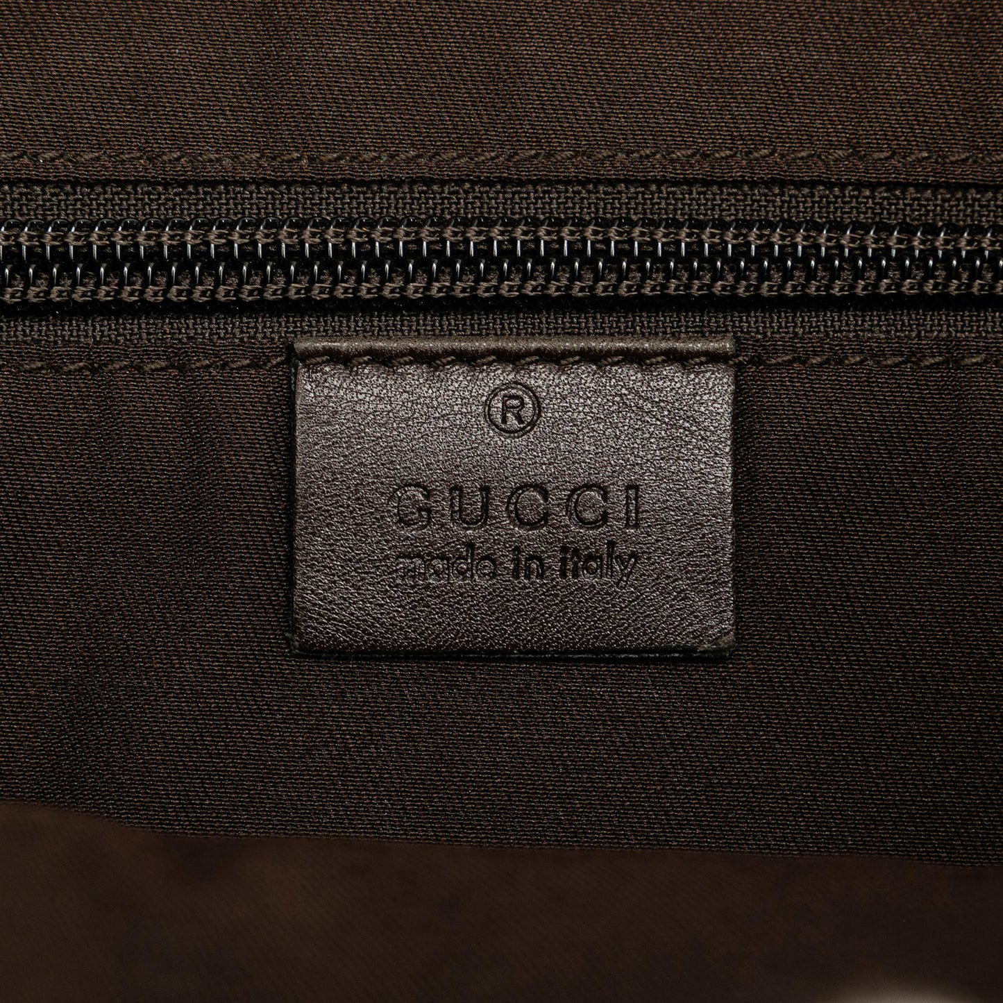 Gucci GG Canvas Crossbody Bag (SHG-GgCbyl)