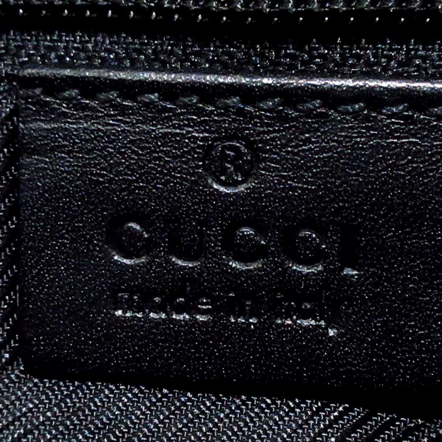 Gucci GG Canvas Crossbody (SHG-ZoR7yC)