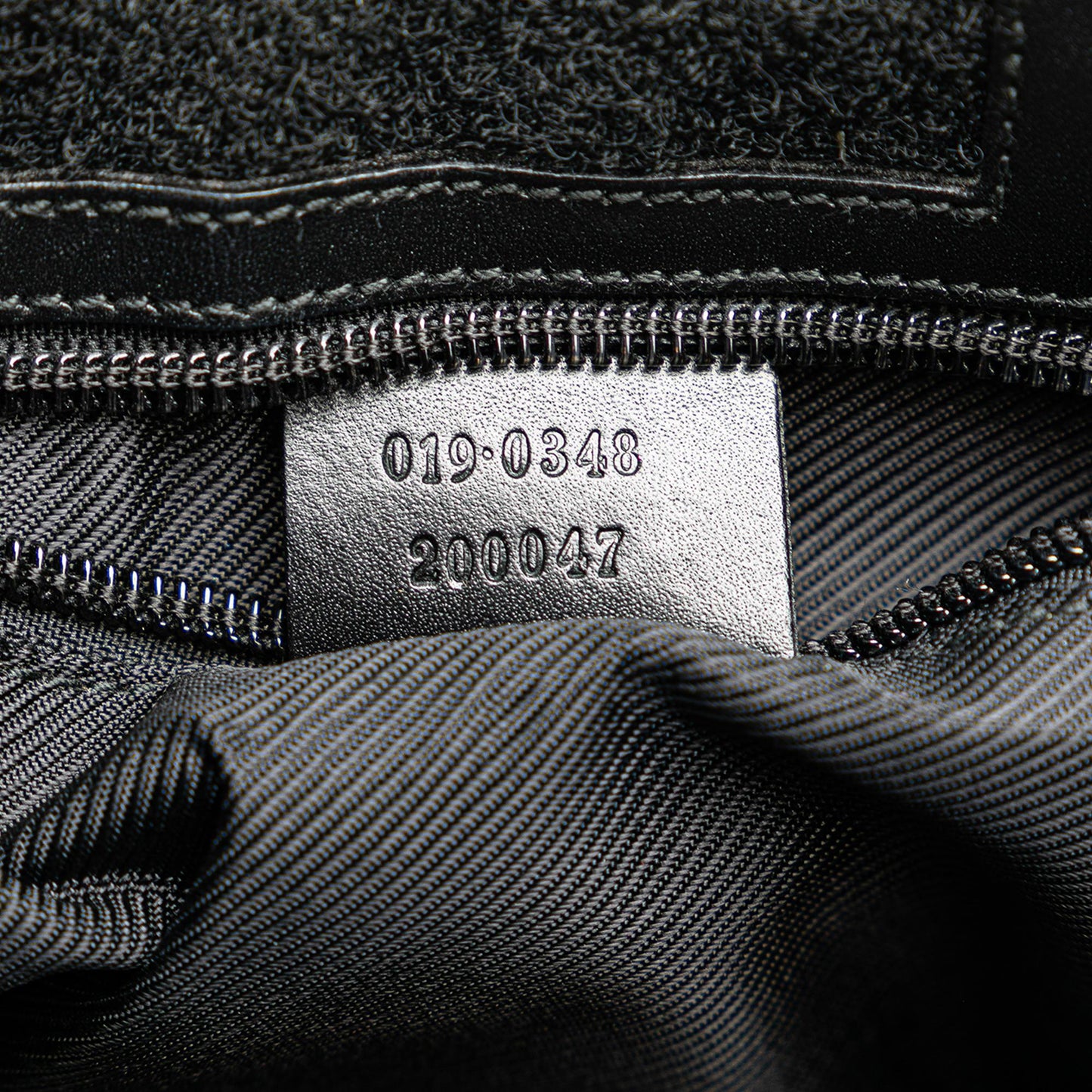 Gucci GG Canvas Crossbody (SHG-CwVWP2)